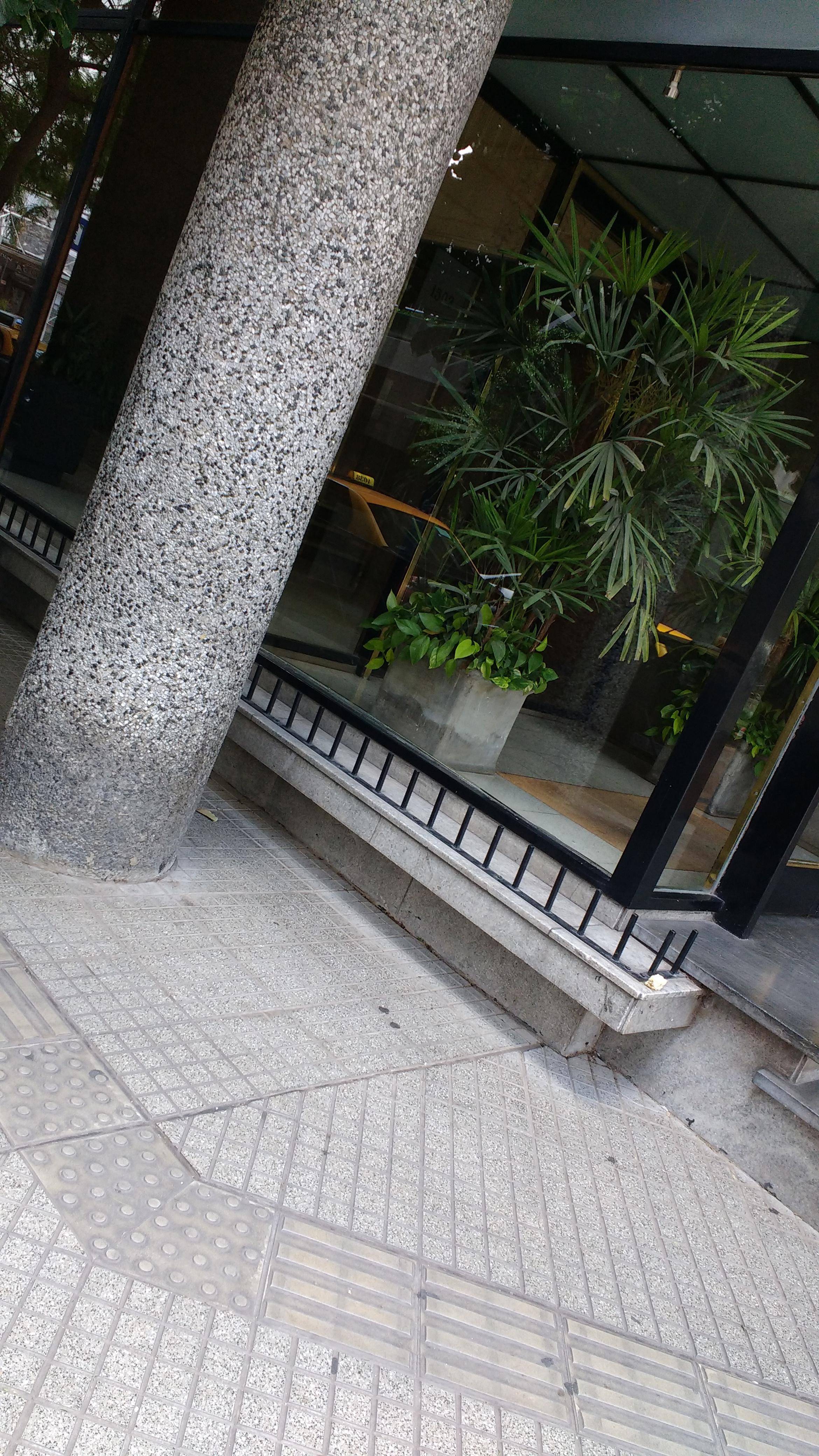 A normal building in the center of Rosario, Argentina | Scrolller