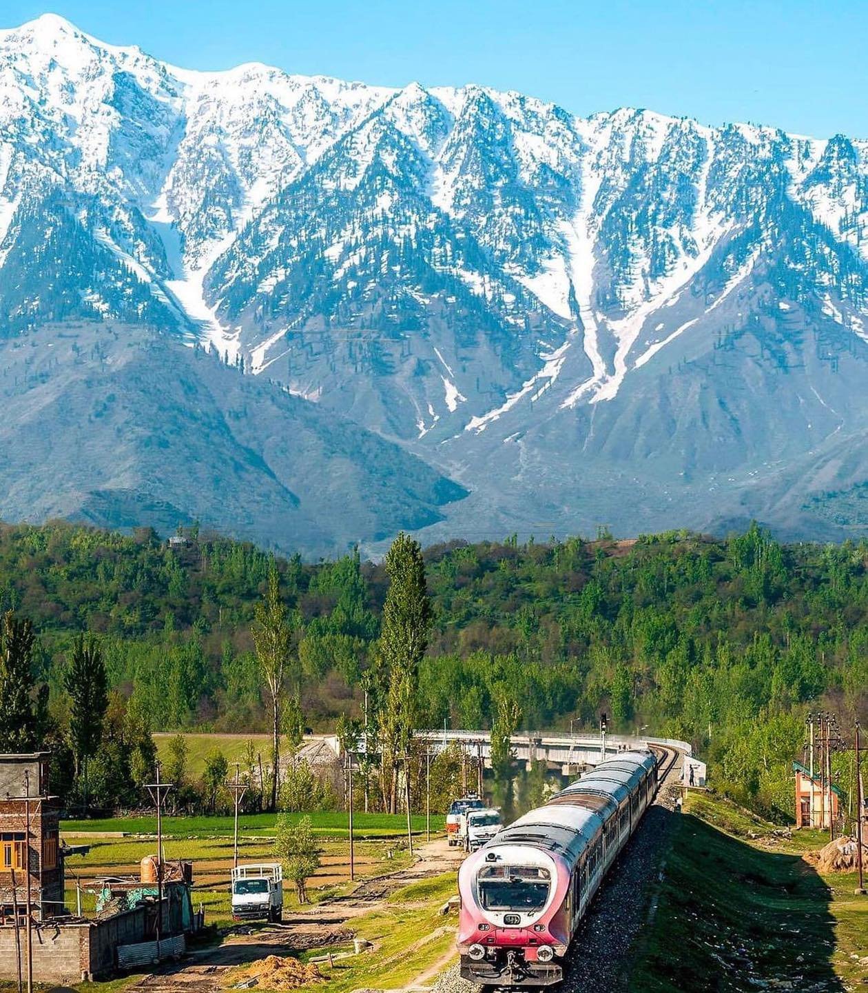 a-railway-line-in-kashmir-india-scrolller