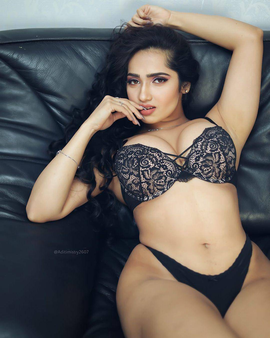 Aditi Mistry | Scrolller