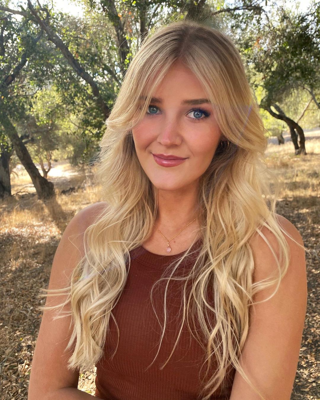 Allie Dunne Scrolller