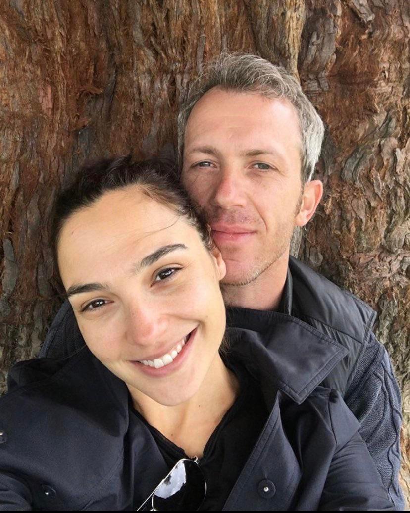 Anniversary photo of Gal Gadot and her husband as they wait for their