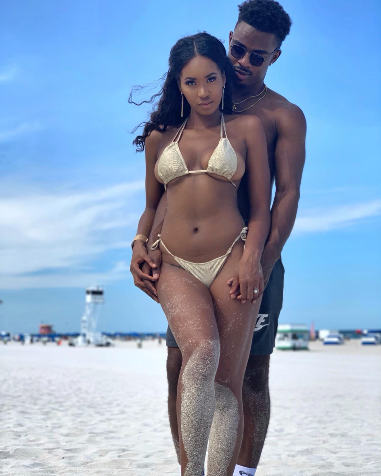 Bayleigh Dayton Scrolller
