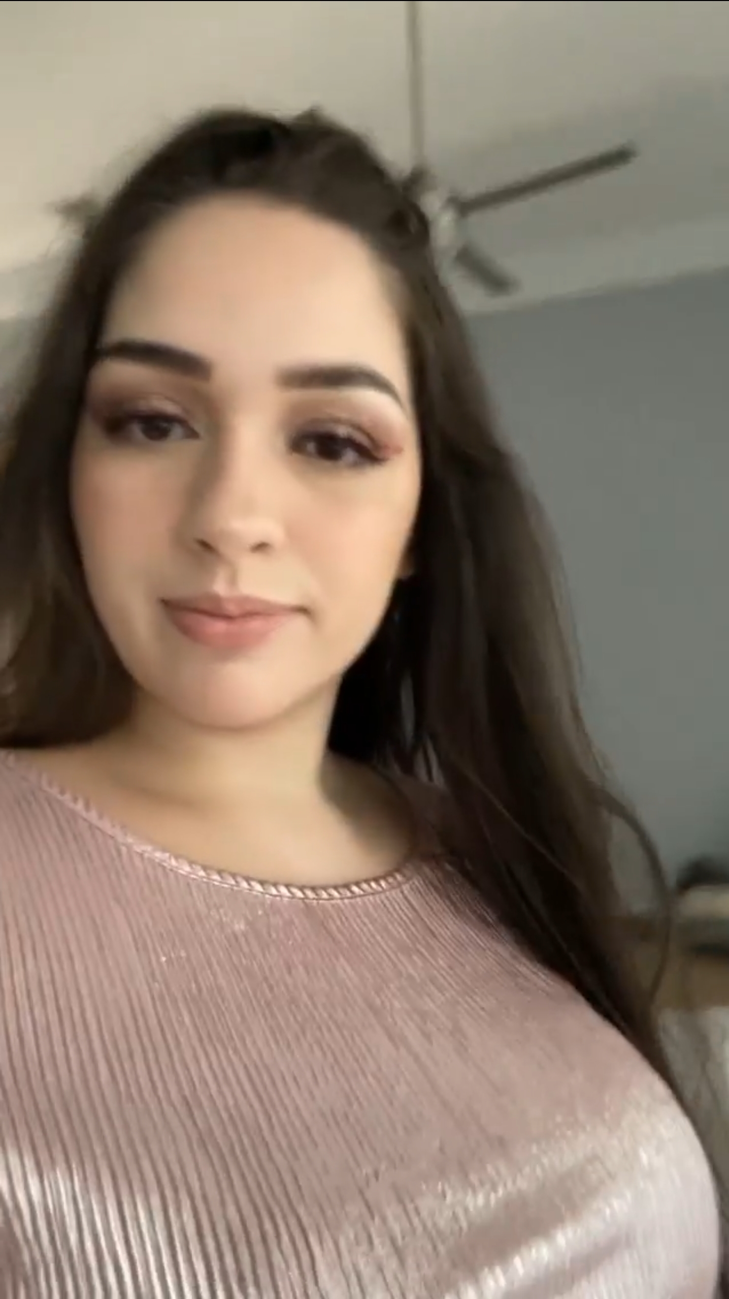 Discover more like HarielFerrari: Beautiful 🥰 and Related Content