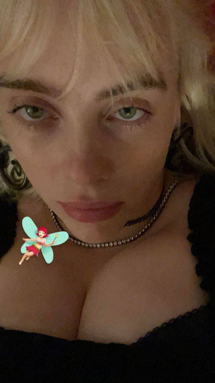 Billie Eilish With Her Tig Ol Biddies | Scrolller