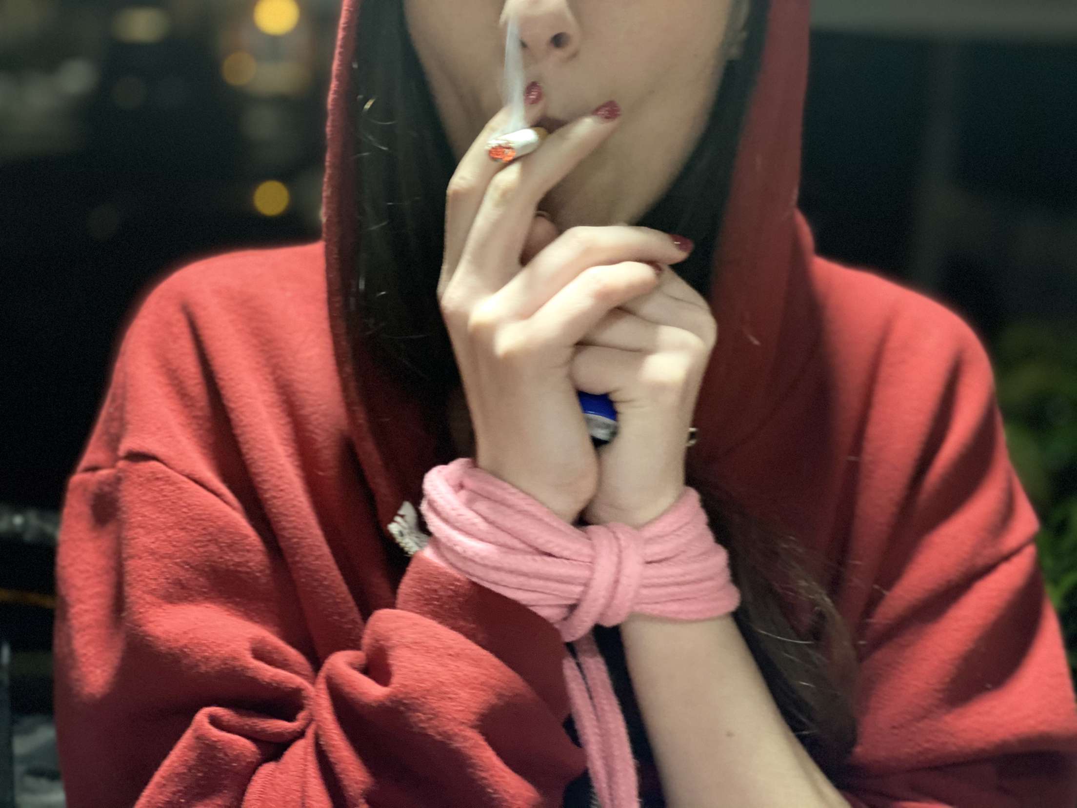 Bondage And Smoking Scrolller