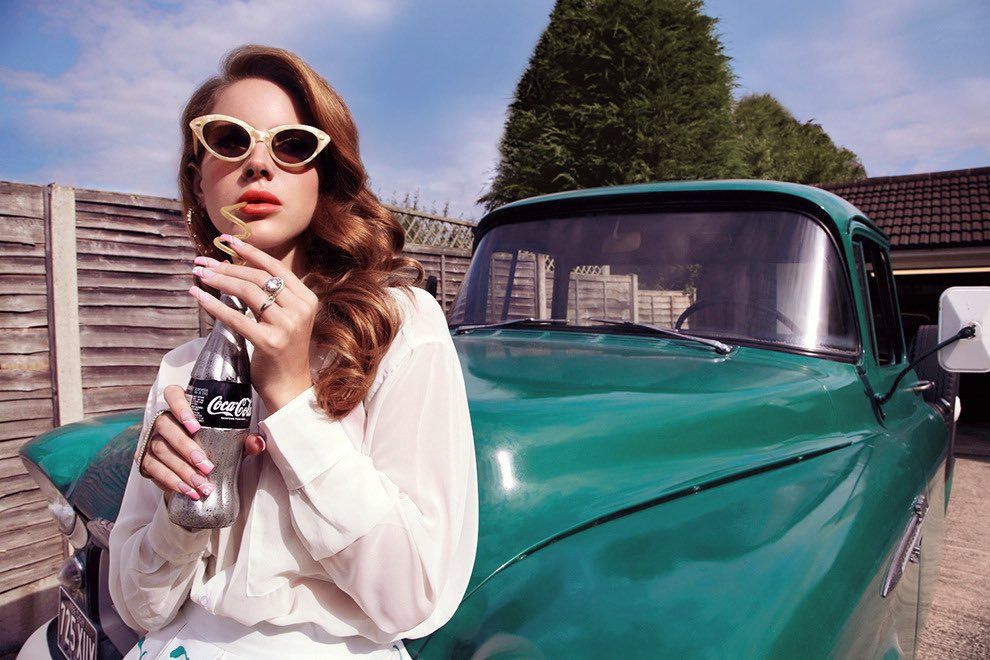 Born To Die (the album) has now earned over 220 million streams on ...