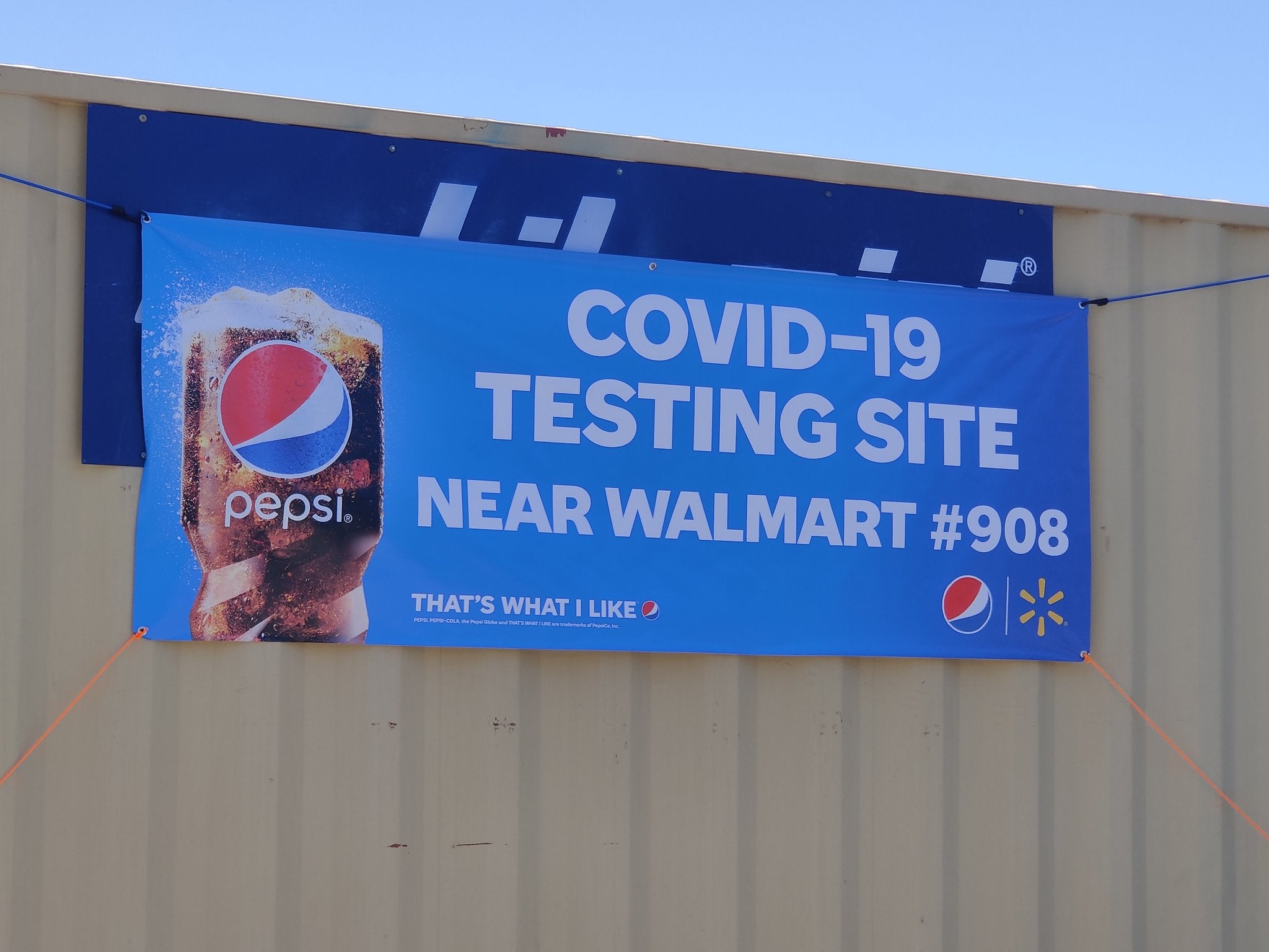 Brought to you by Carl's Jr Scrolller