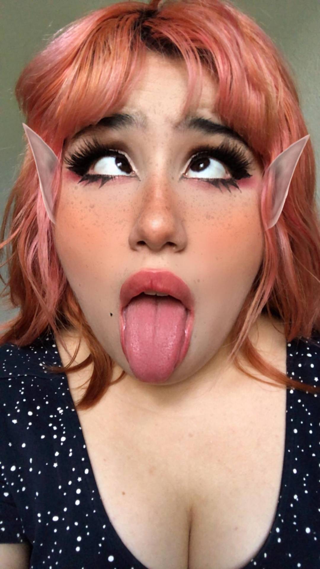 Can I be your elf cumdump senpai.