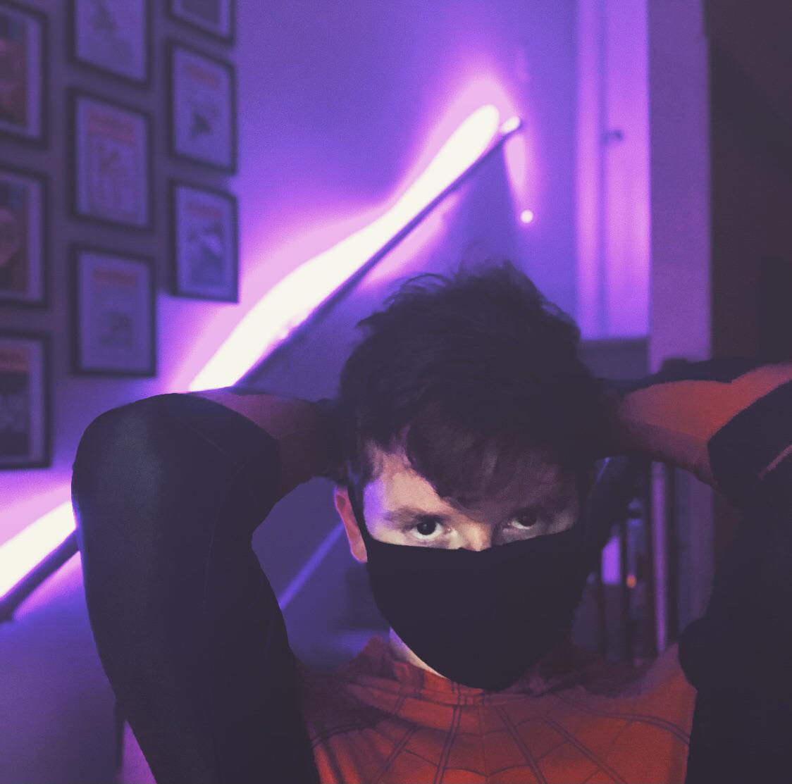 Can I shoot you with my web? Scrolller