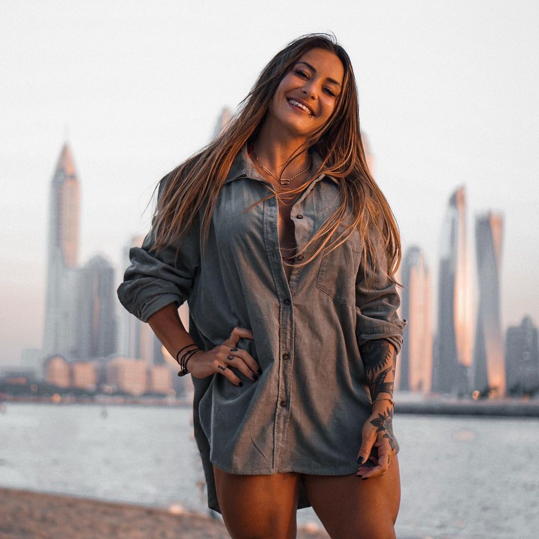 Celia Gabbiani Scrolller
