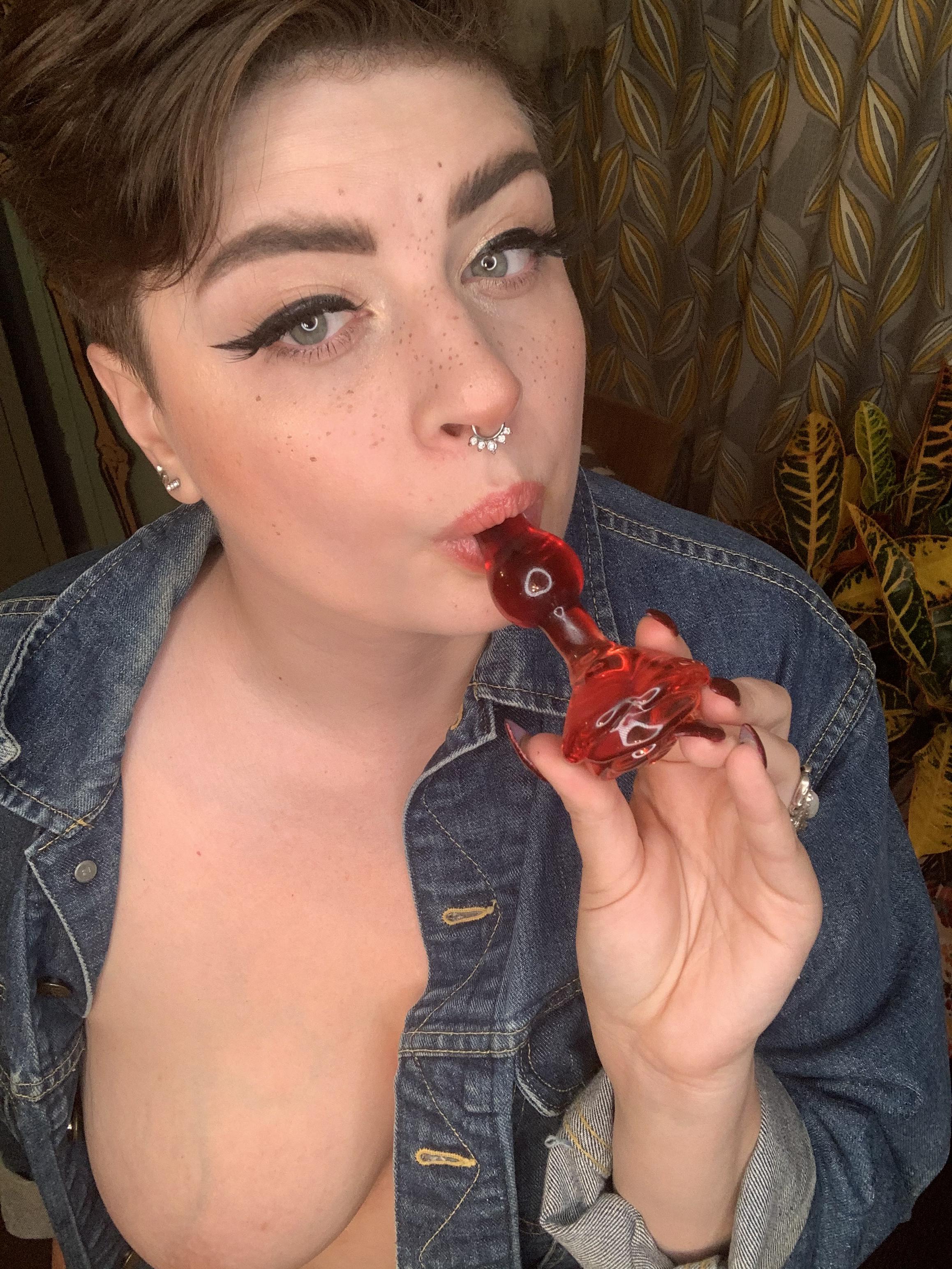 Rose Hart: The Onlyfans Content That'S Going Viral - 0hilkhn