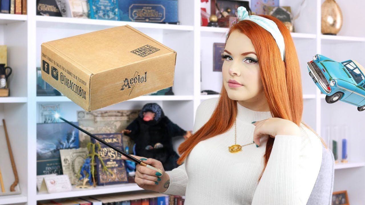 Cherry Wallis Scrolller