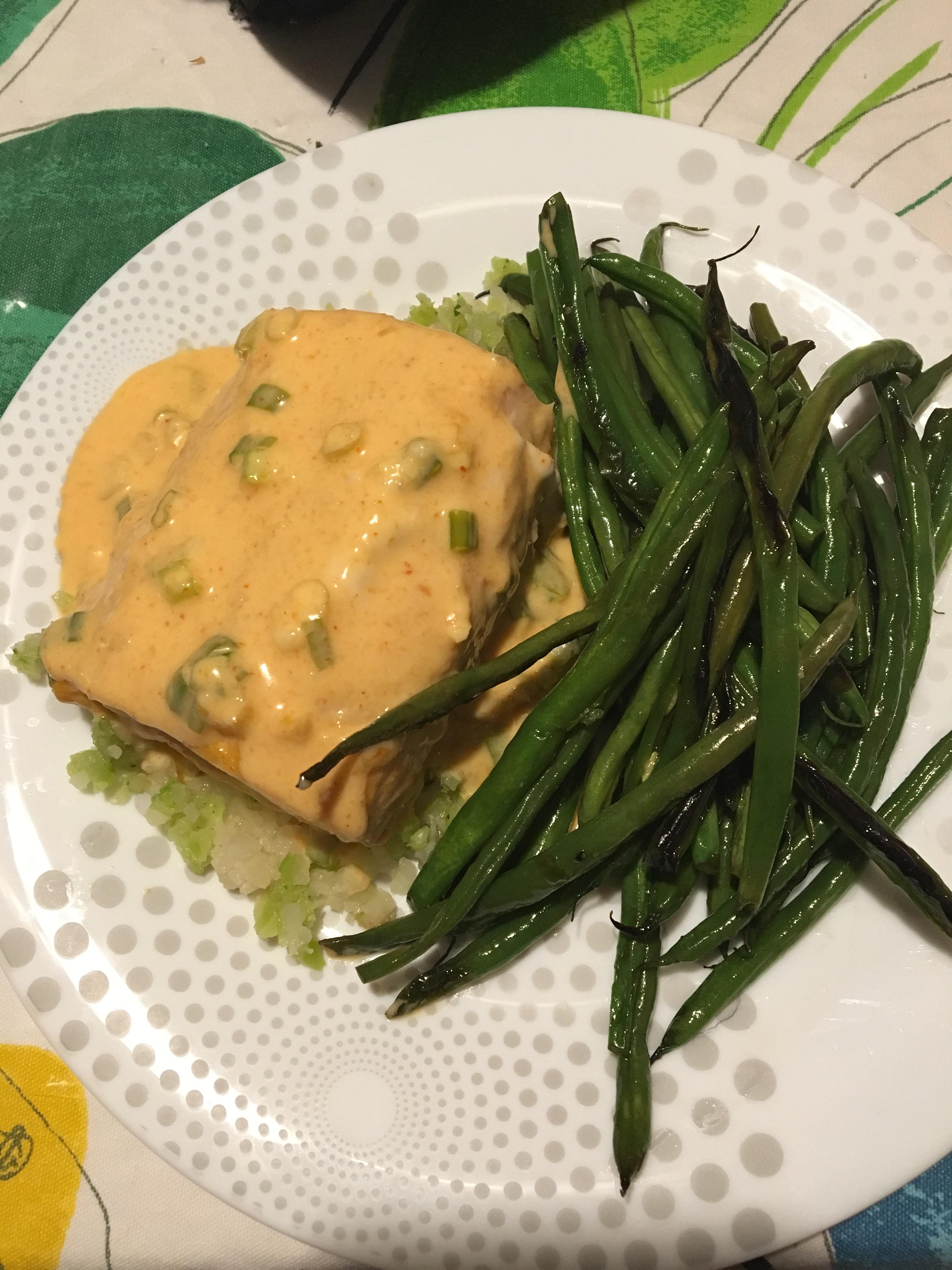 Coconut curry Mahi Mahi Scrolller