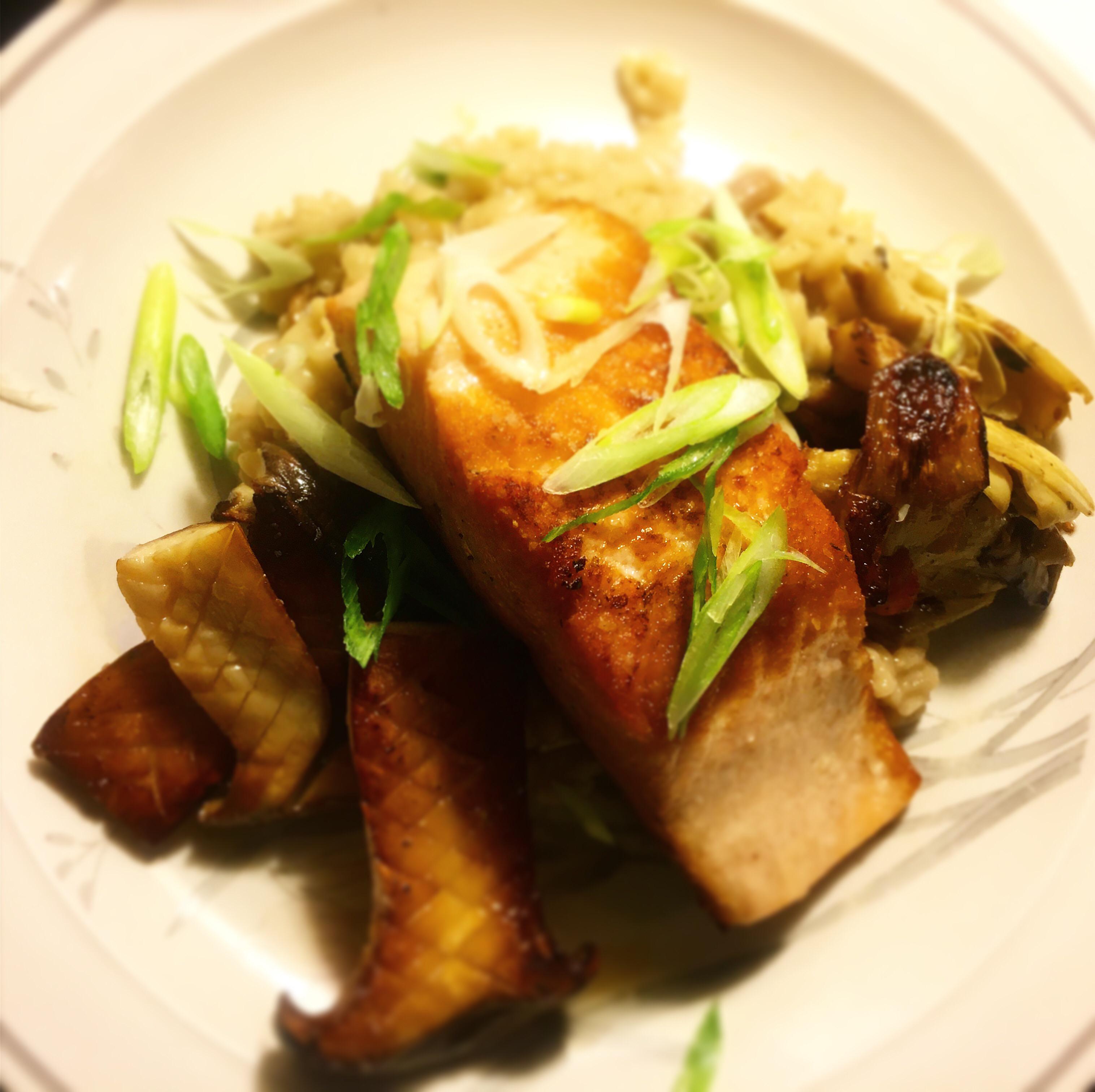 Crispy skin salmon, mushroom risotto, grilled artichoke, seared king