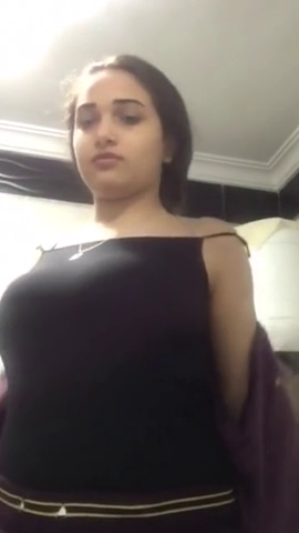 Cute Girl Sucking Her Own Bobs (Link In Comment) Scrolller