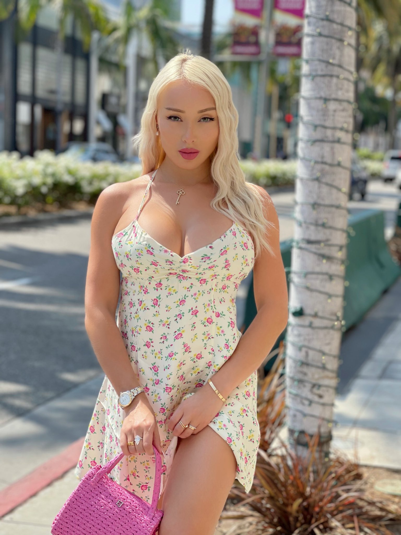 Daniella Chávez daniellachavezofficial Scrolller