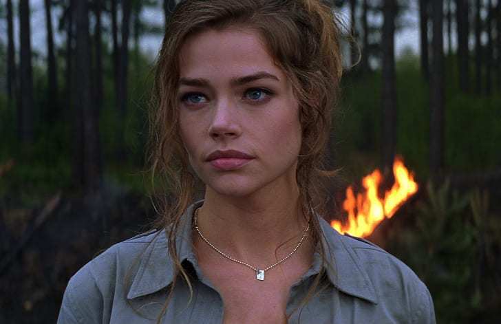 Denise Richards | Scrolller