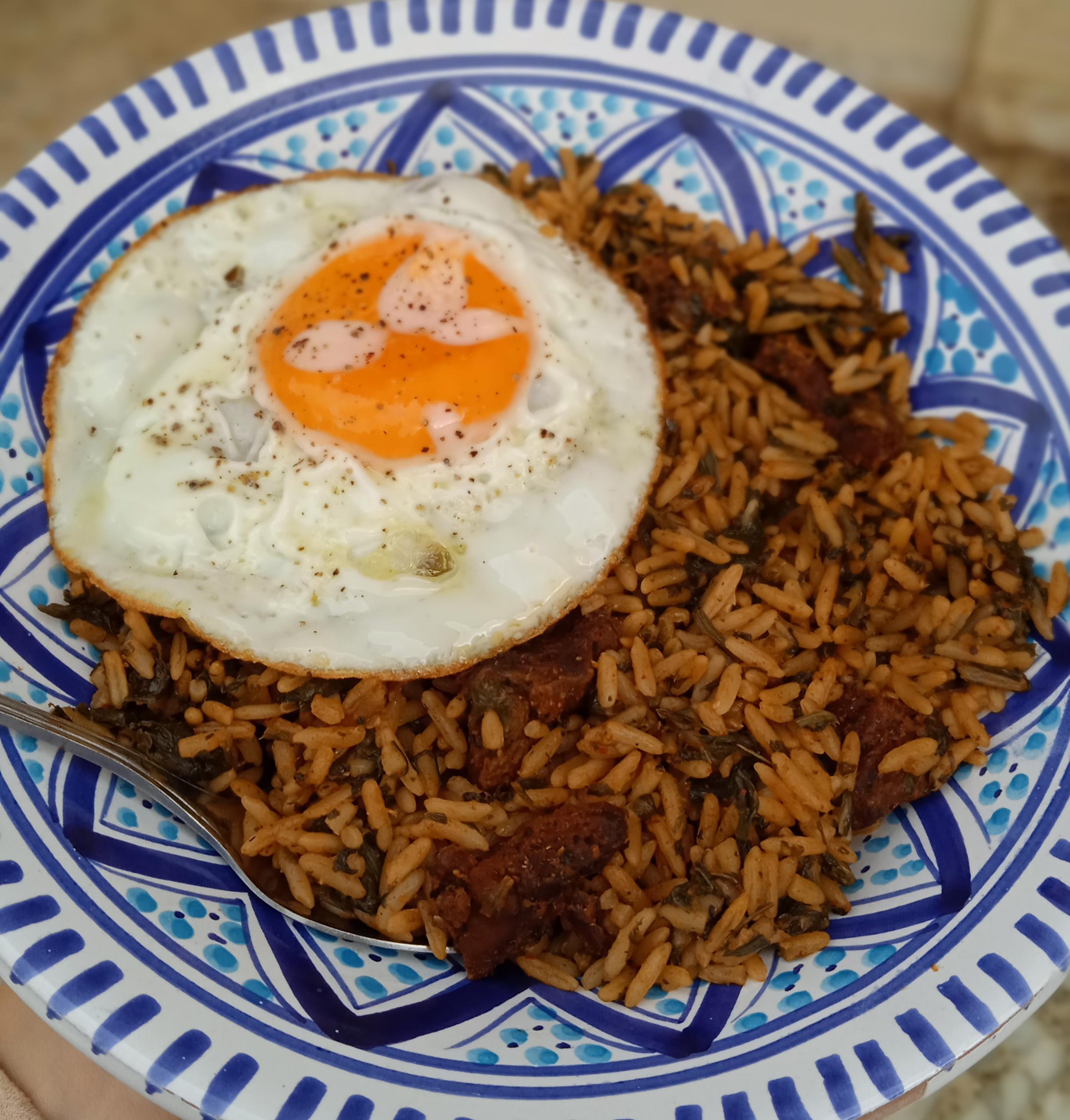 Djerbian rice (Rouz Jerbi, روز جربي ) Tunisian steamed rice with greens ...