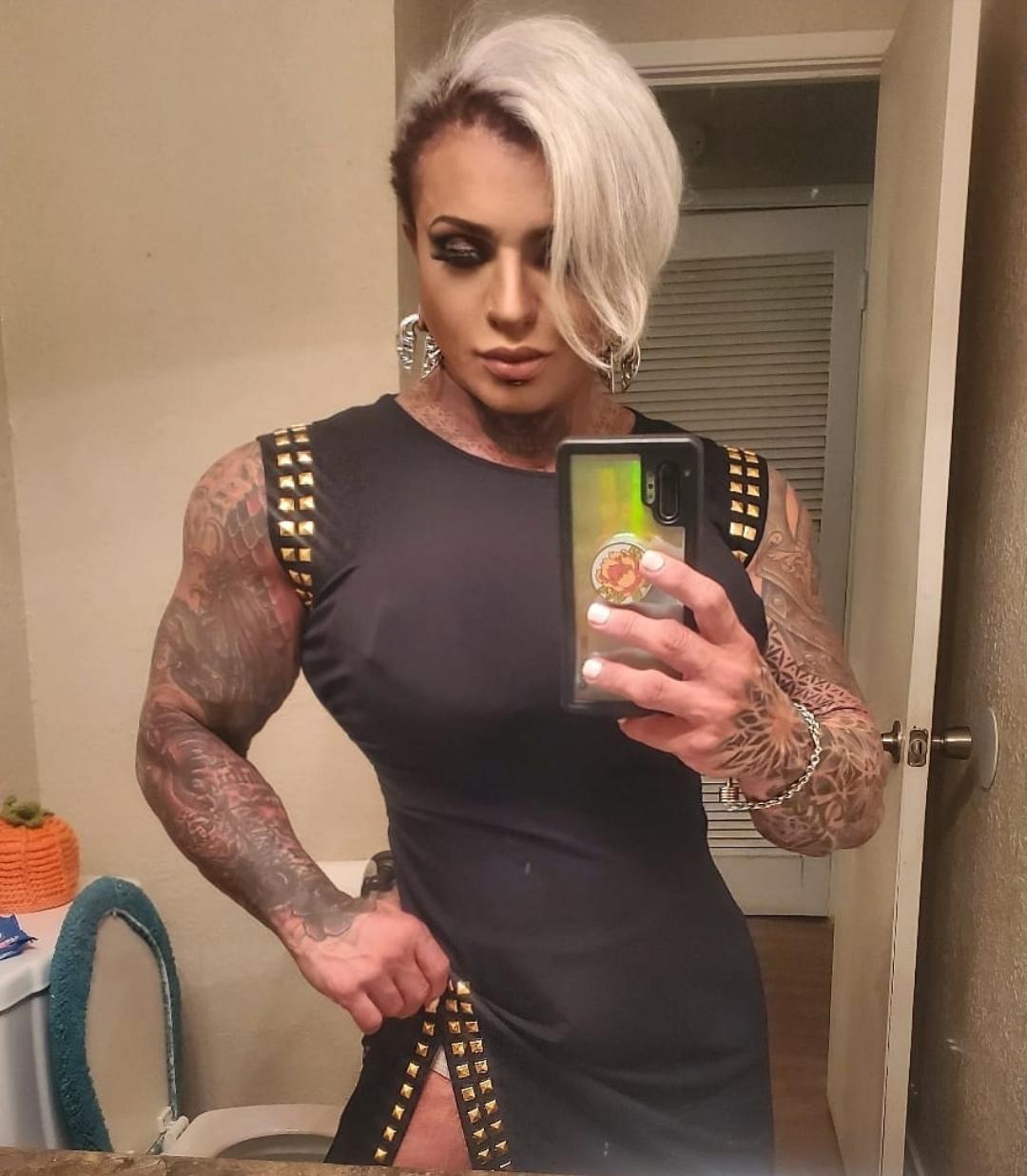 Dominique Danger Scrolller