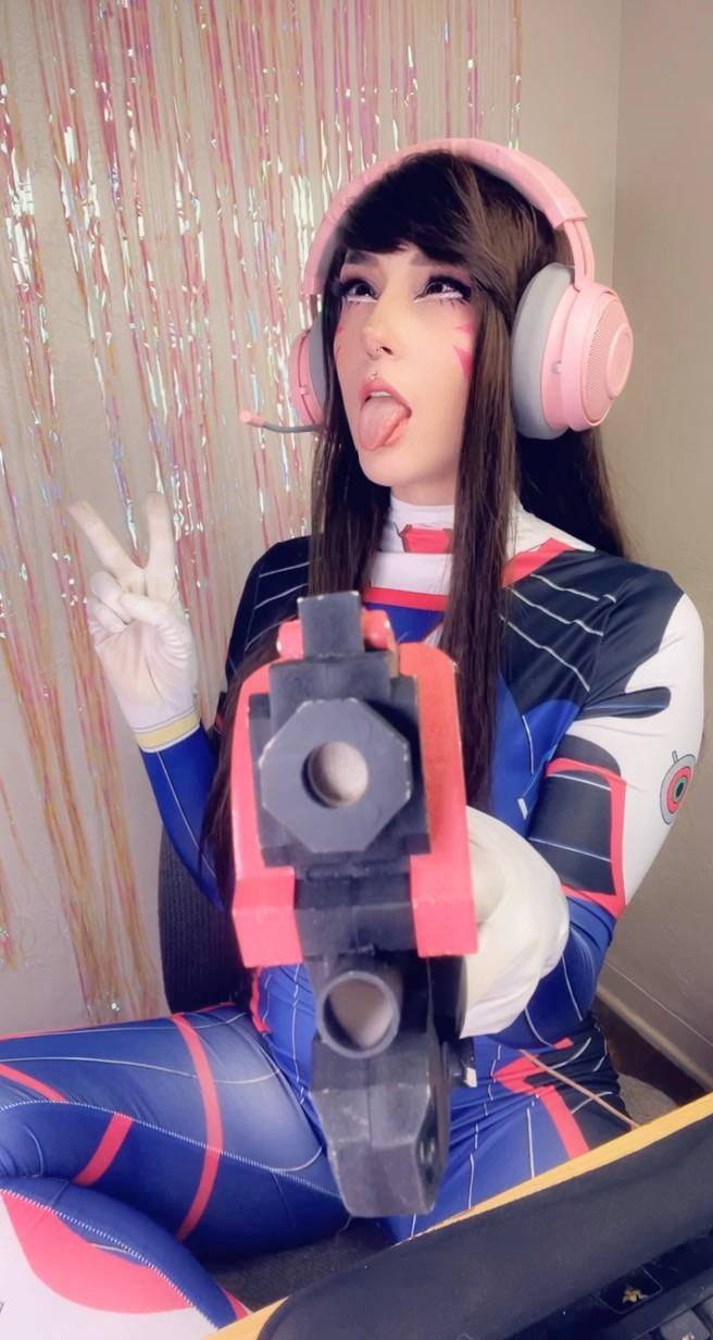 Dva ahegao by Emery Fennec | Scrolller