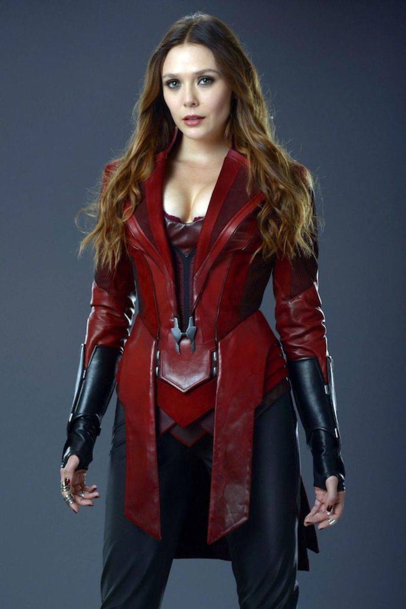 Elizabeth Olsen's Scarlet Witch Costume | Scrolller