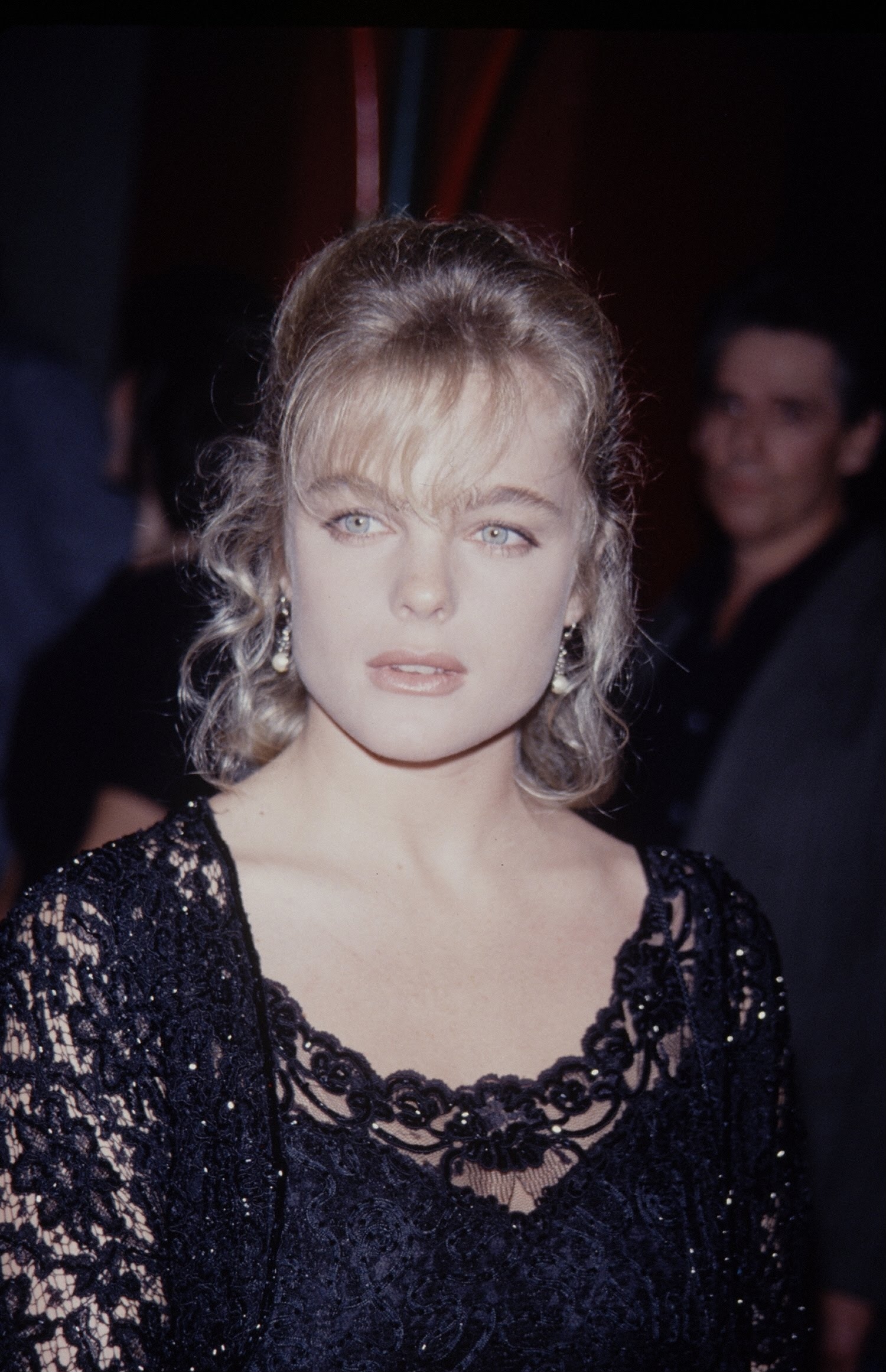 Erika Eleniak, 1994 (happy birthday - 52 today!) | Scrolller