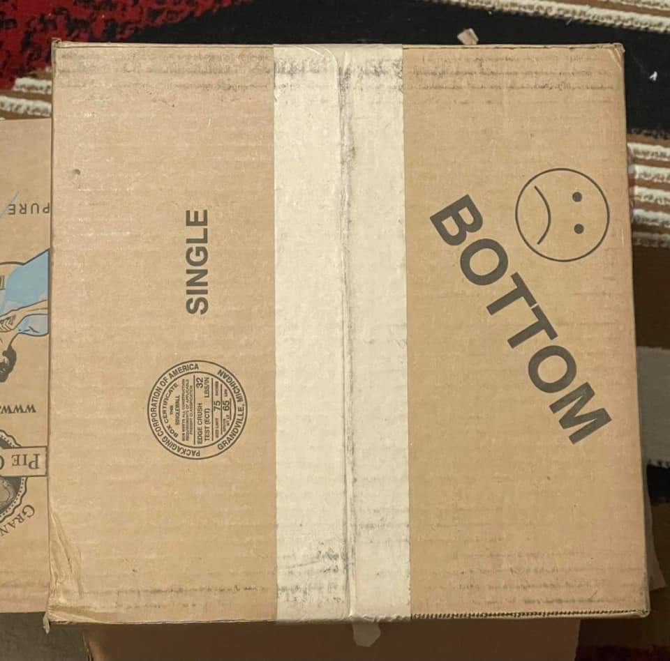 Even a stupid box mocks me. Scrolller