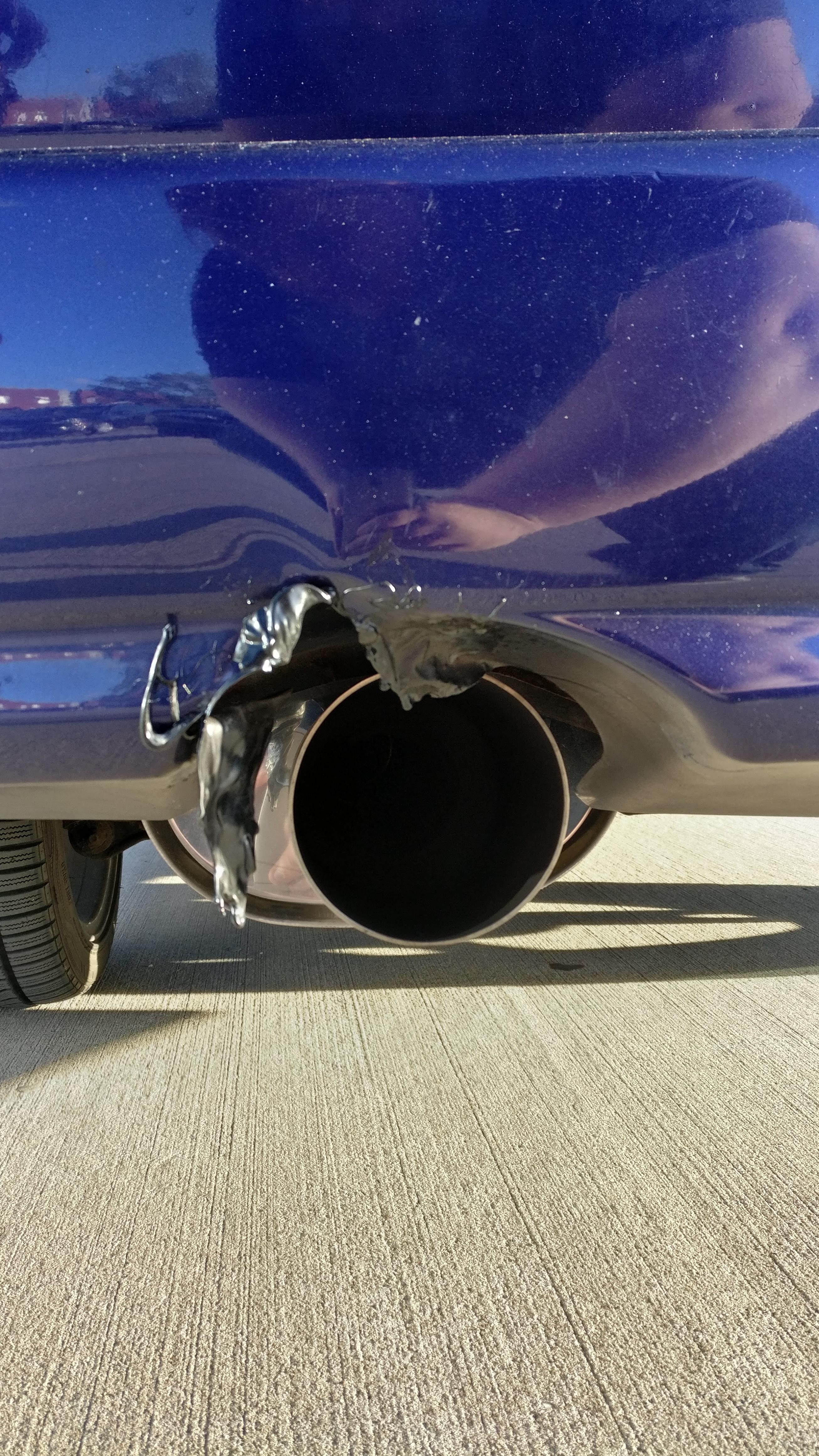 Exhaust vs Bumper 10 Scrolller