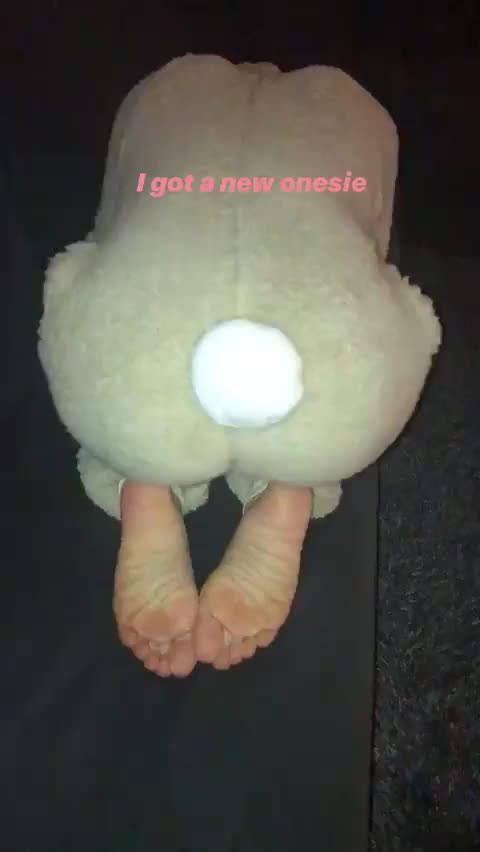 Felice Herrig | Scrolller