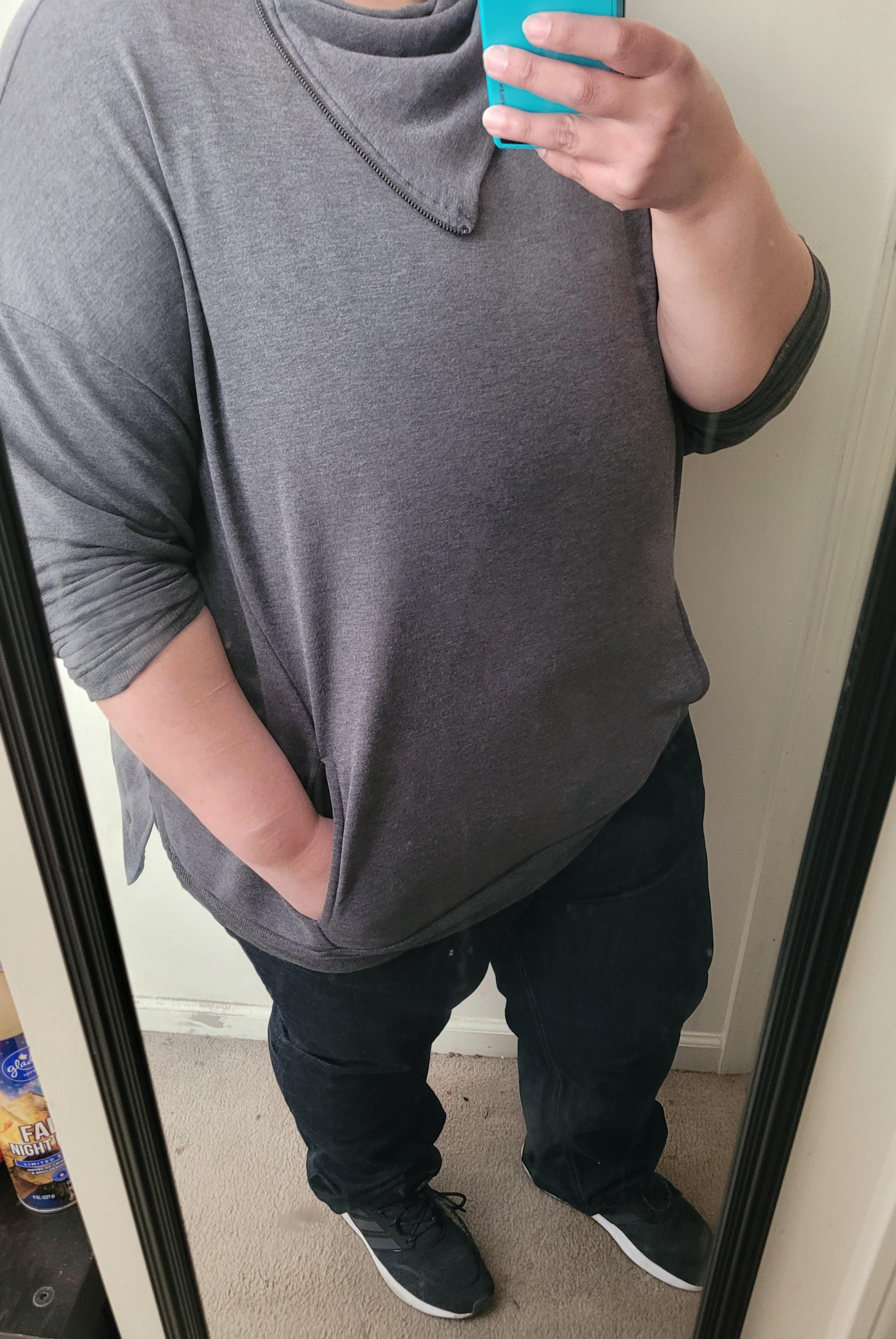 First Time Wearing a Binder in Public! Scrolller