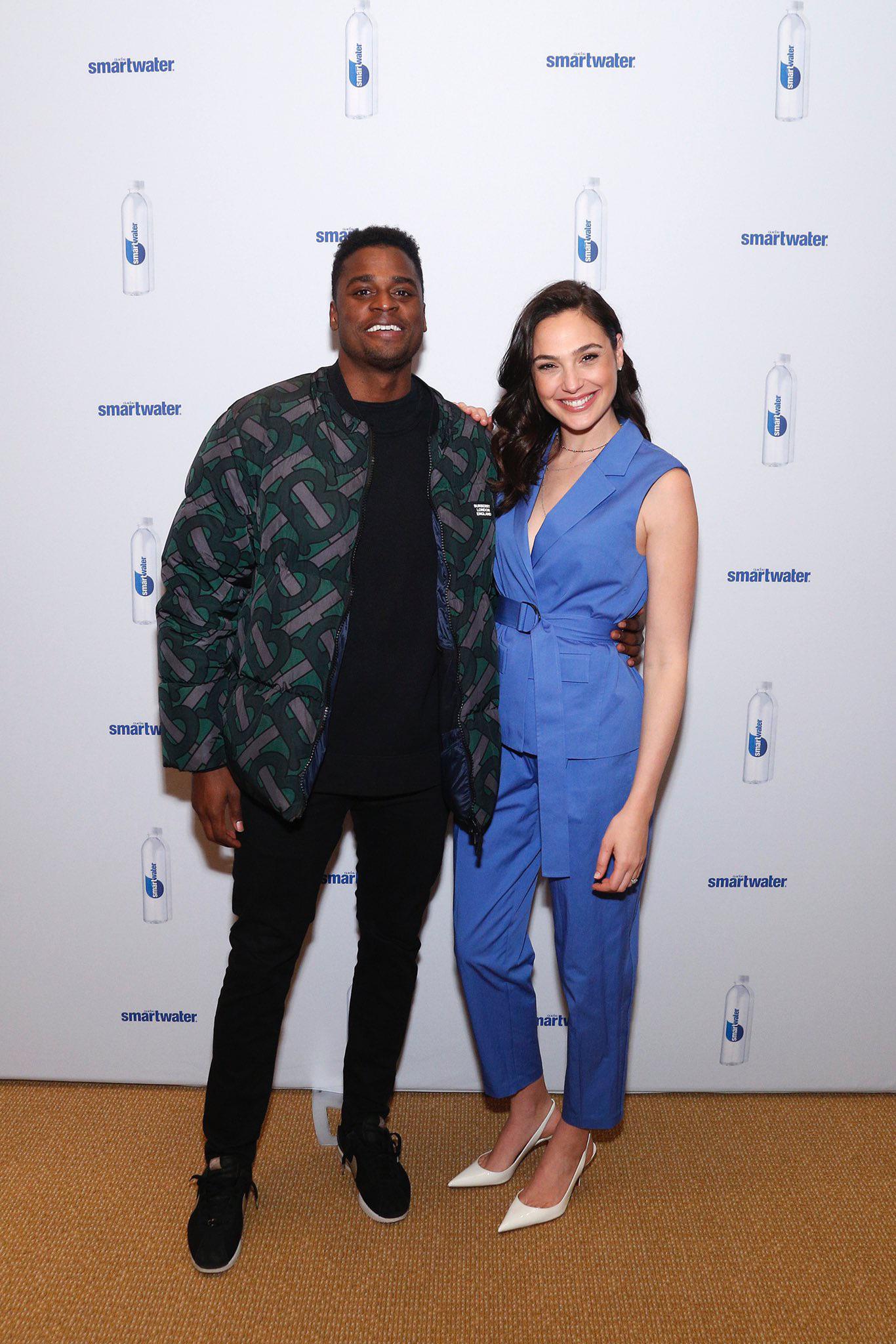 Gal Gadot turned to the dark side after this day | Scrolller