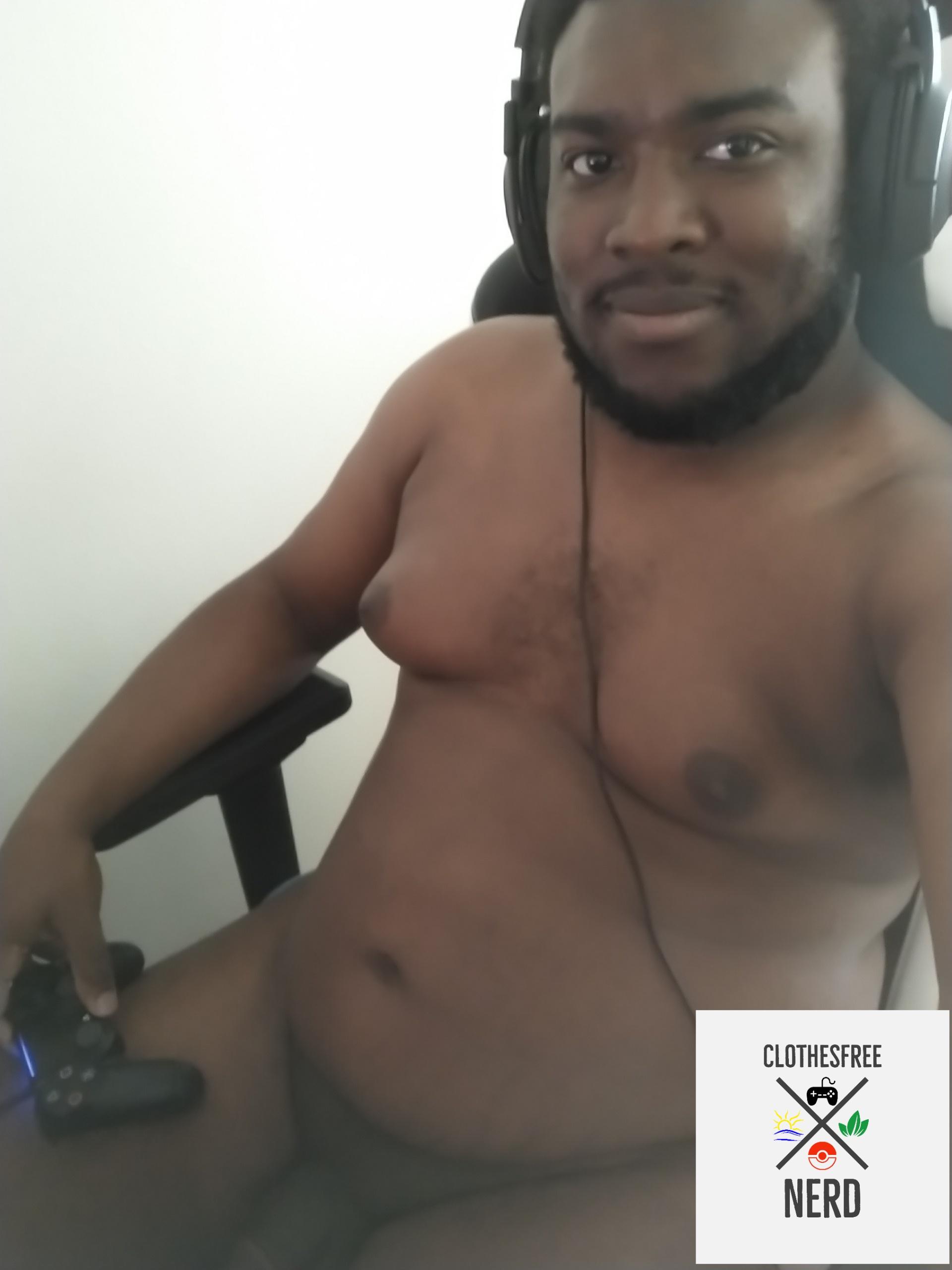 Gaming Naked And Hanging Out I Enjoy Being Clothes Free Whenever