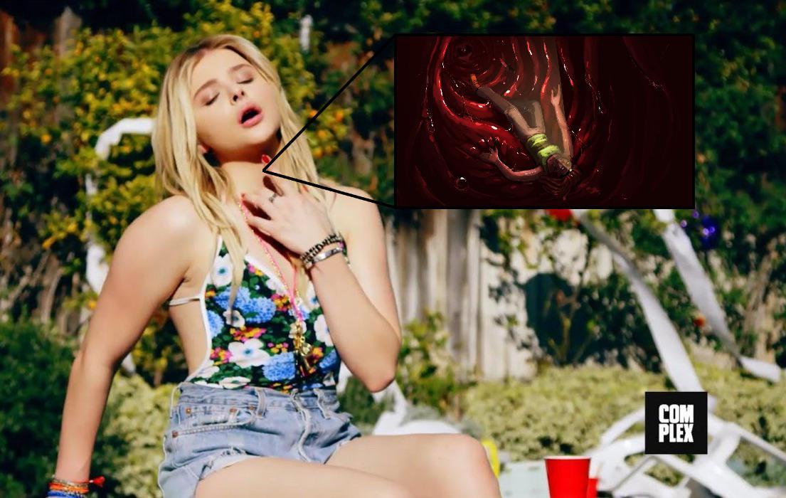 giantess-chloe-grace-moretz-3-scrolller