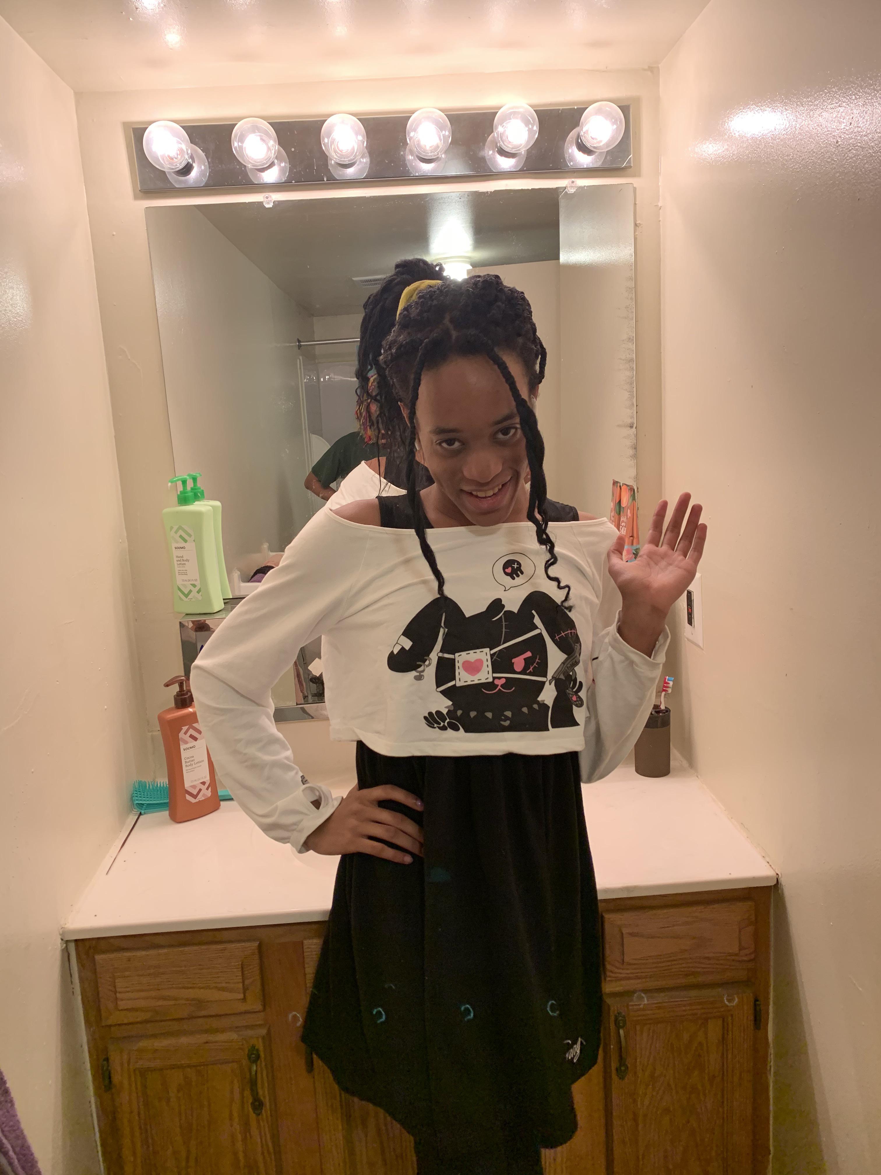 Going for Disney Channel mean girl vibes Scrolller