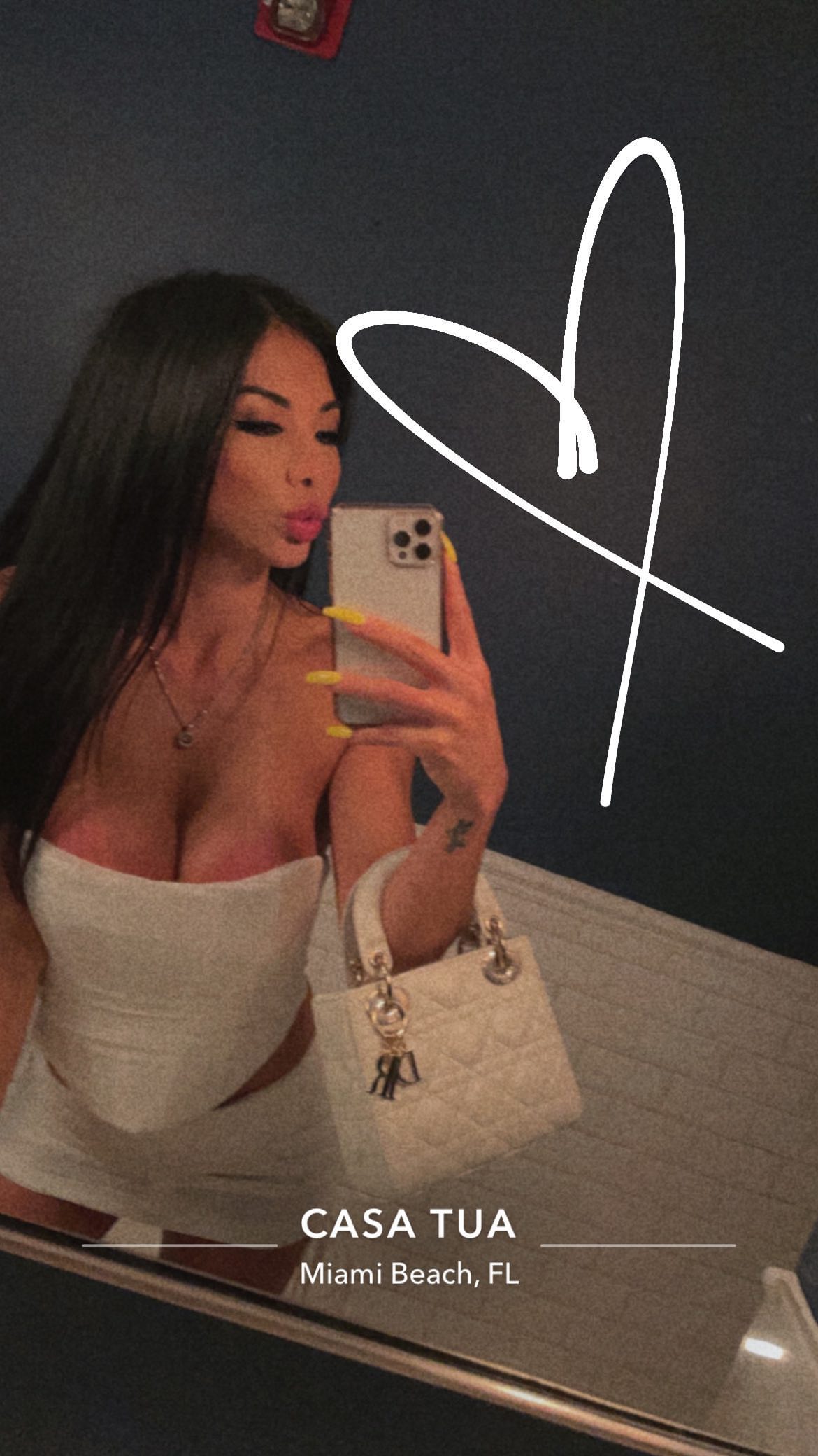 LexiVixi Pictures Scrolller NSFW