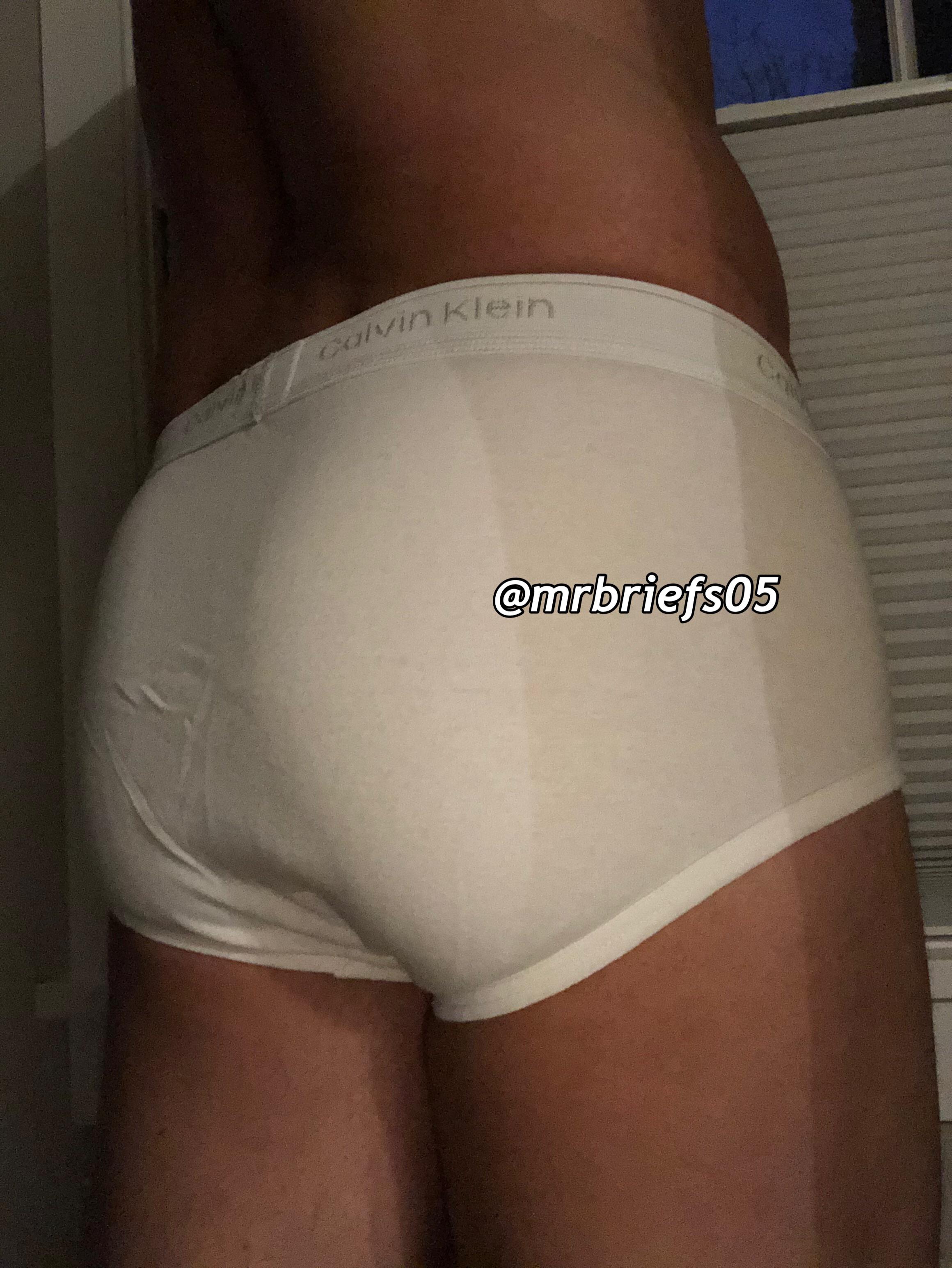 Good Tighty Whities Tuesday Evening 😘 Scrolller