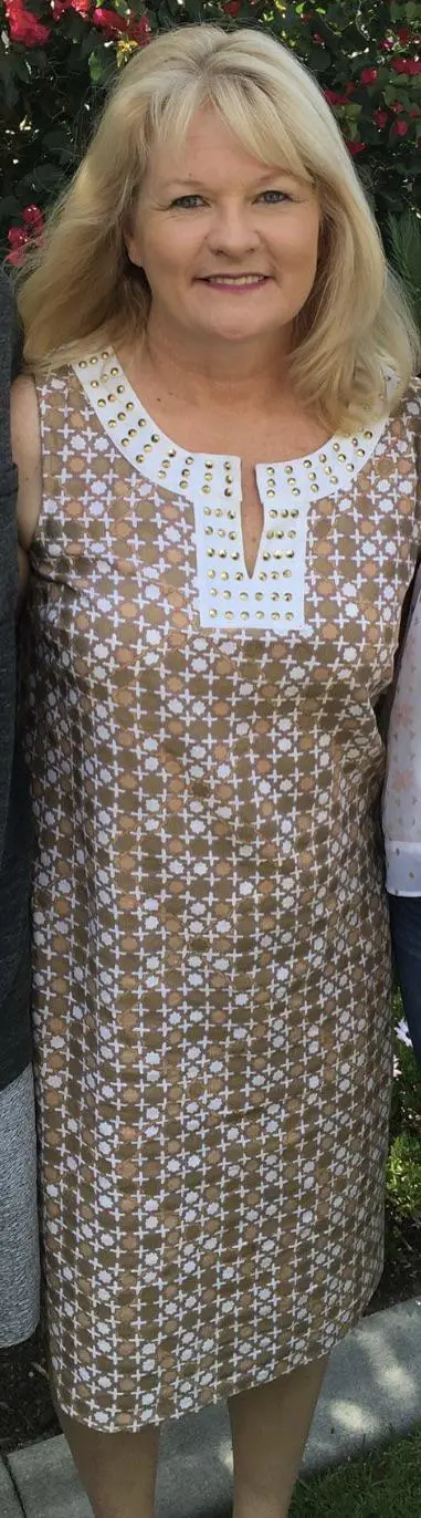 Granny Lisa looking sexy in her Sunday dress.