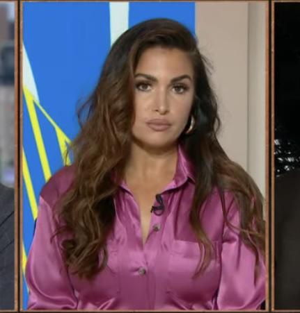 Heavy set in satin Scrolller