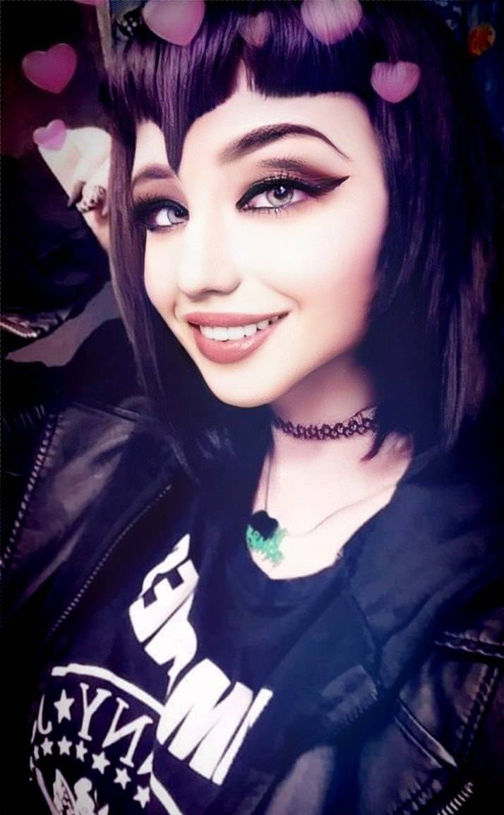 Hello my fellow goth beauties