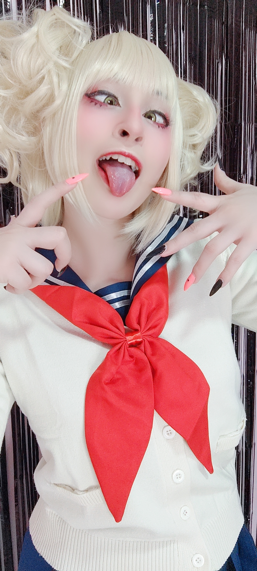 Himiko Toga from My Hero Academia by Alicekyo | Scrolller