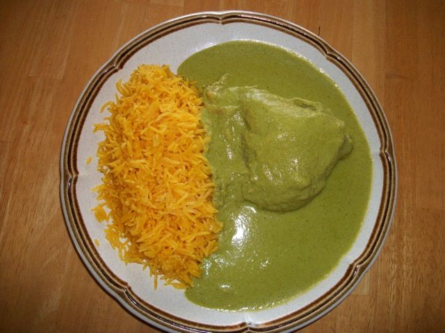 [Homemade] Chicken with mole verde and Mexican rice | Scrolller