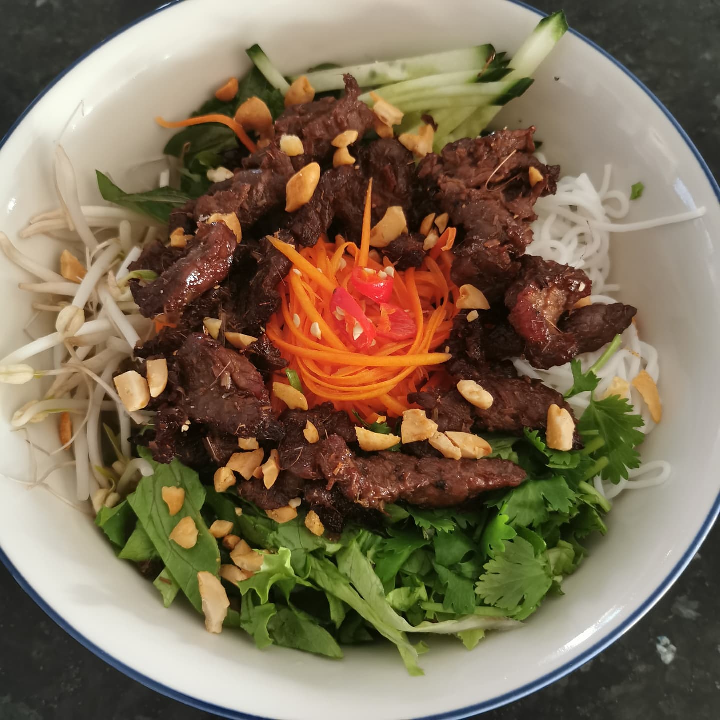 Homemade Lemongrass Beef Vermicelli Bowl Scrolller