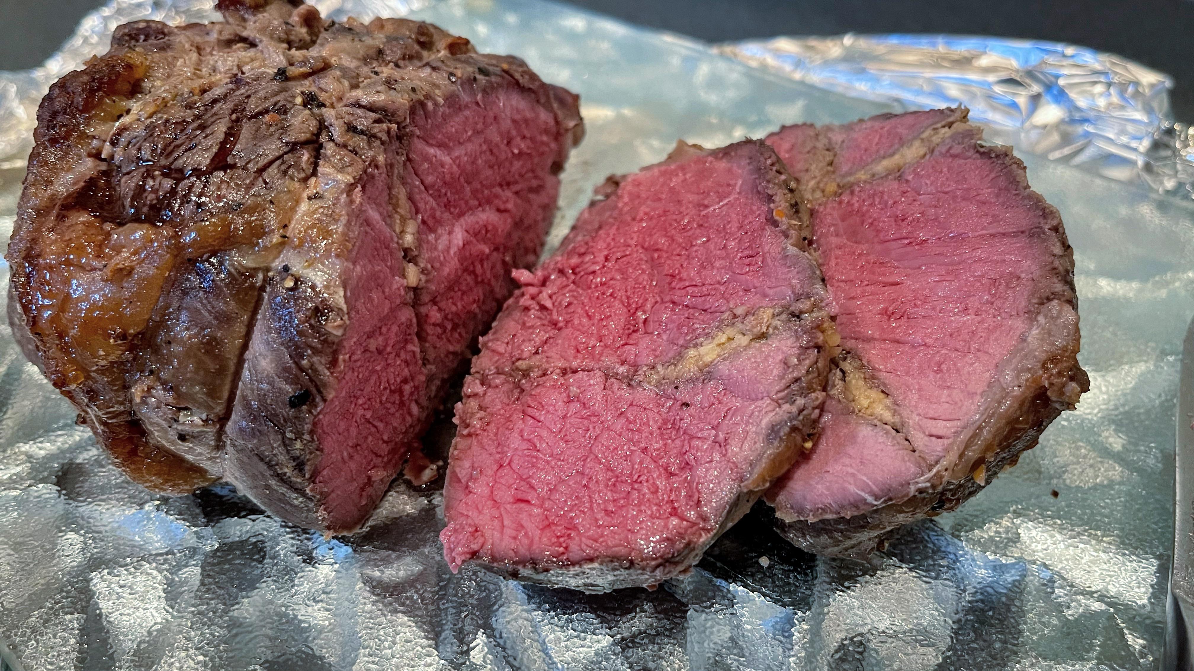 homemade-medium-rare-roast-beef-scrolller