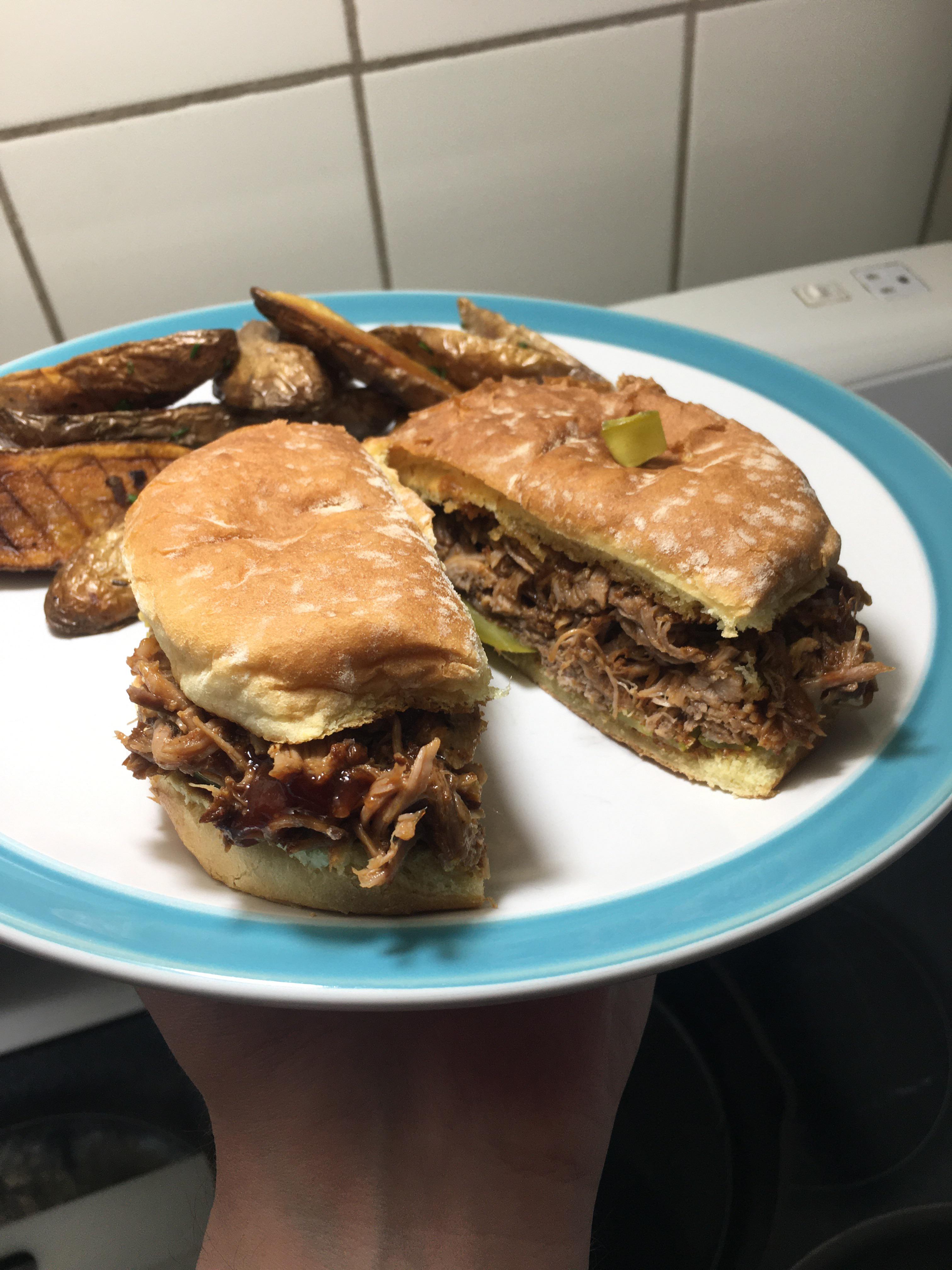 [homemade]pulled Pork Picnic Sandwich Scrolller