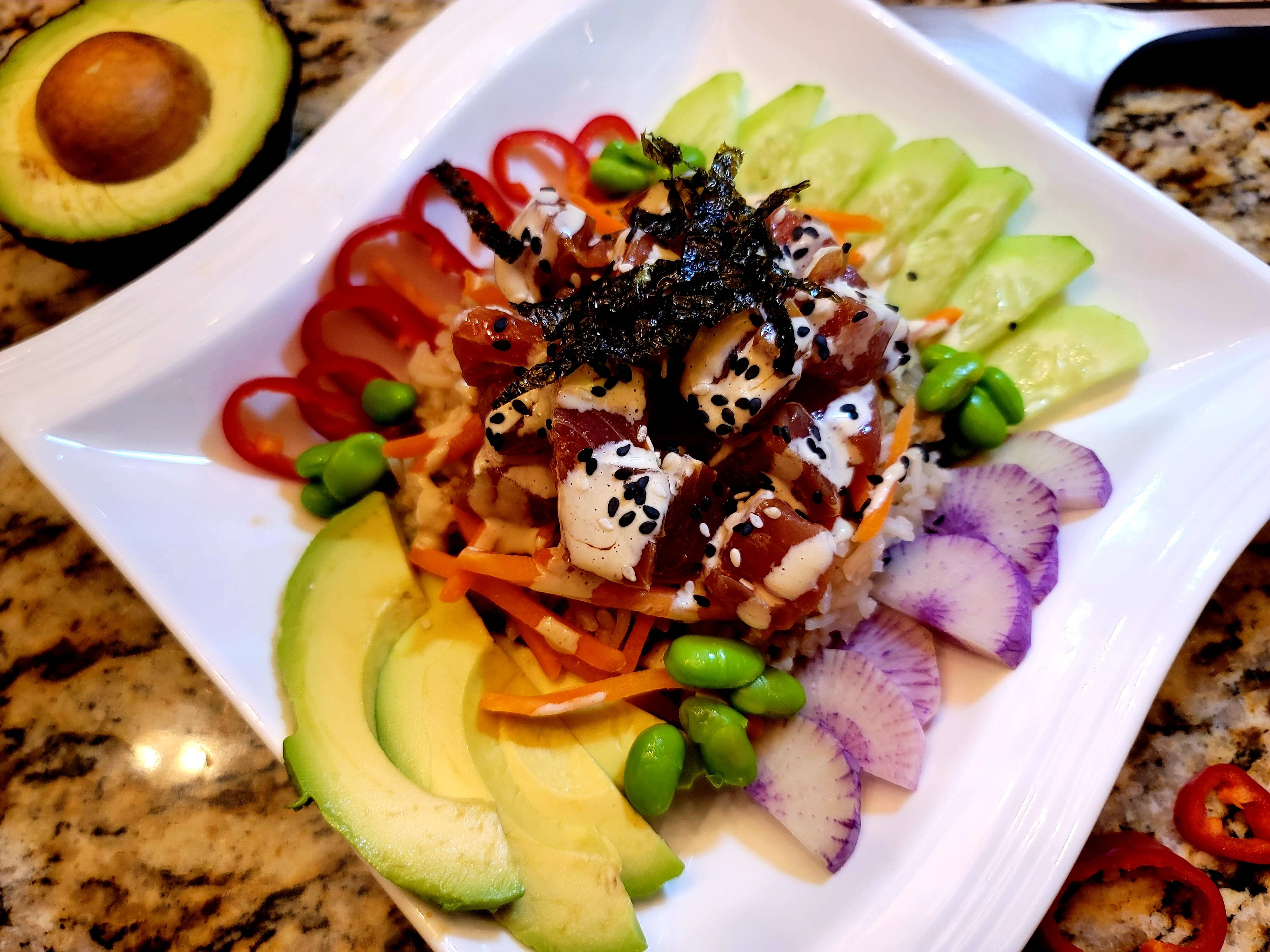 [Homemade] Spicy tuna poke bowl with Wasabi aioli. Scrolller