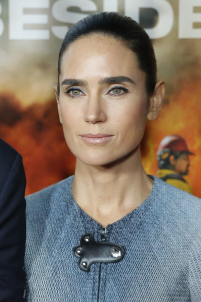 How many facials can Jennifer Connelly take? | Scrolller