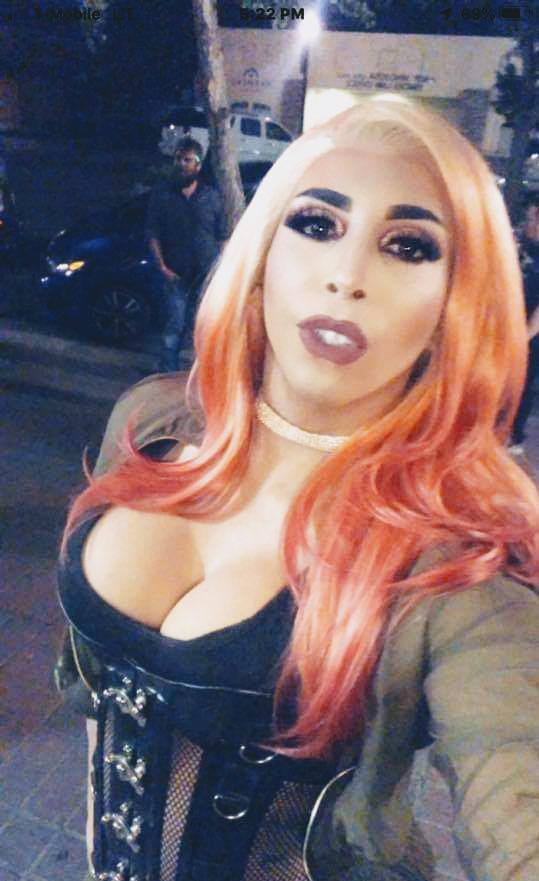 i-want-to-be-trans-what-size-breasts-do-you-think-i-should-do-scrolller