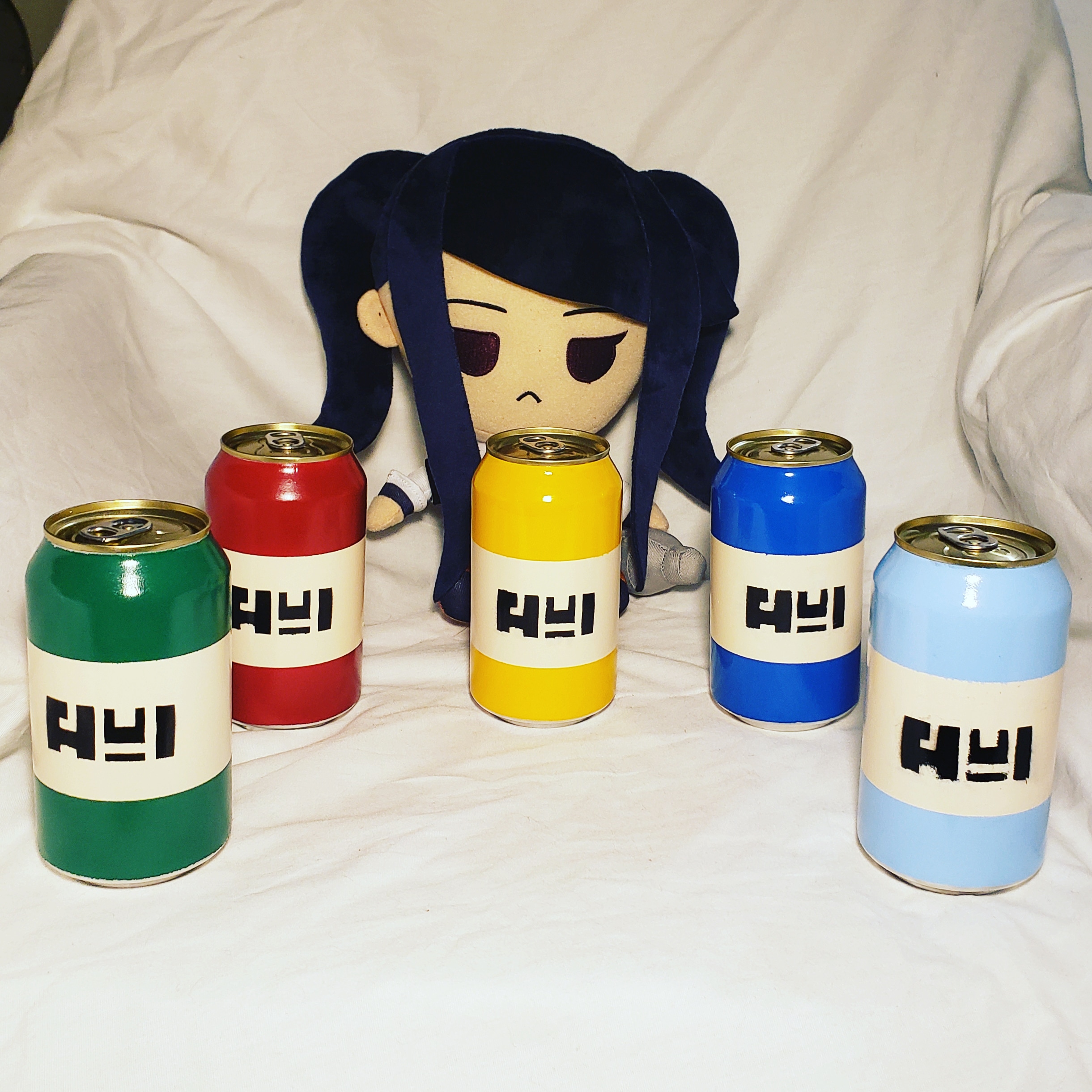 I painted some cans for a future cosplay. | Scrolller