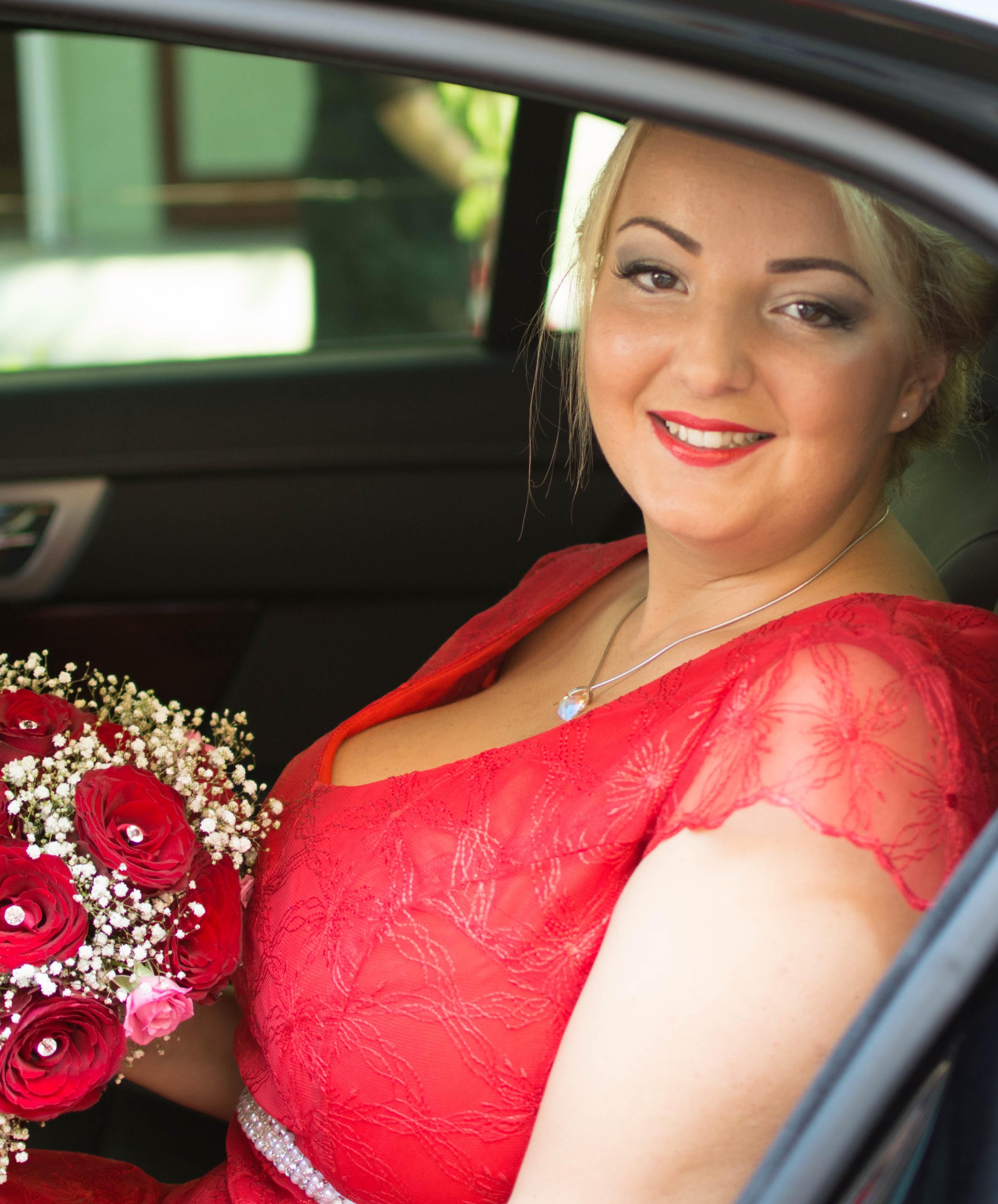 i-think-she-has-really-big-tits-scrolller