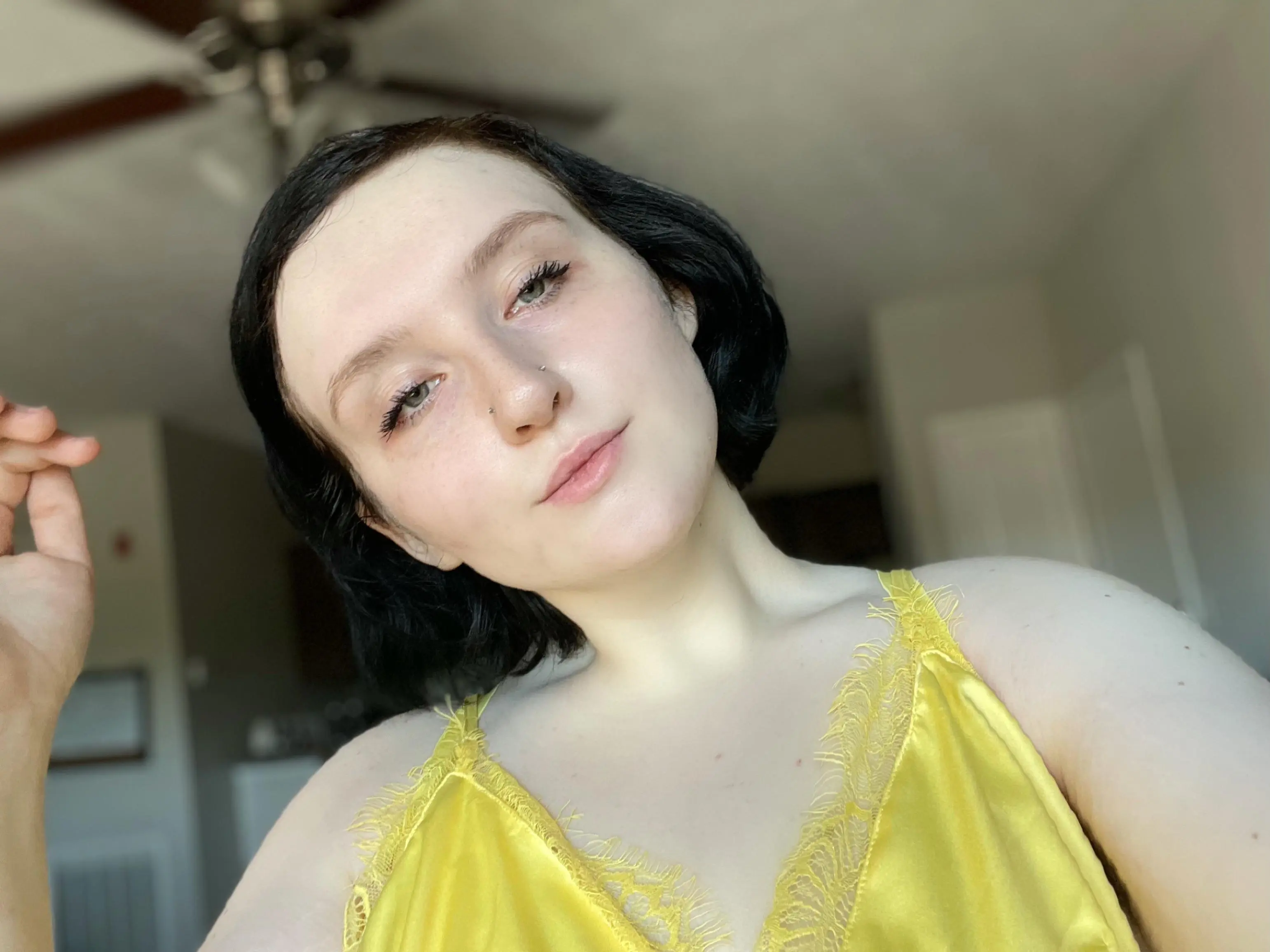 I think yellow is my new fav :) [over 18] | Scrolller